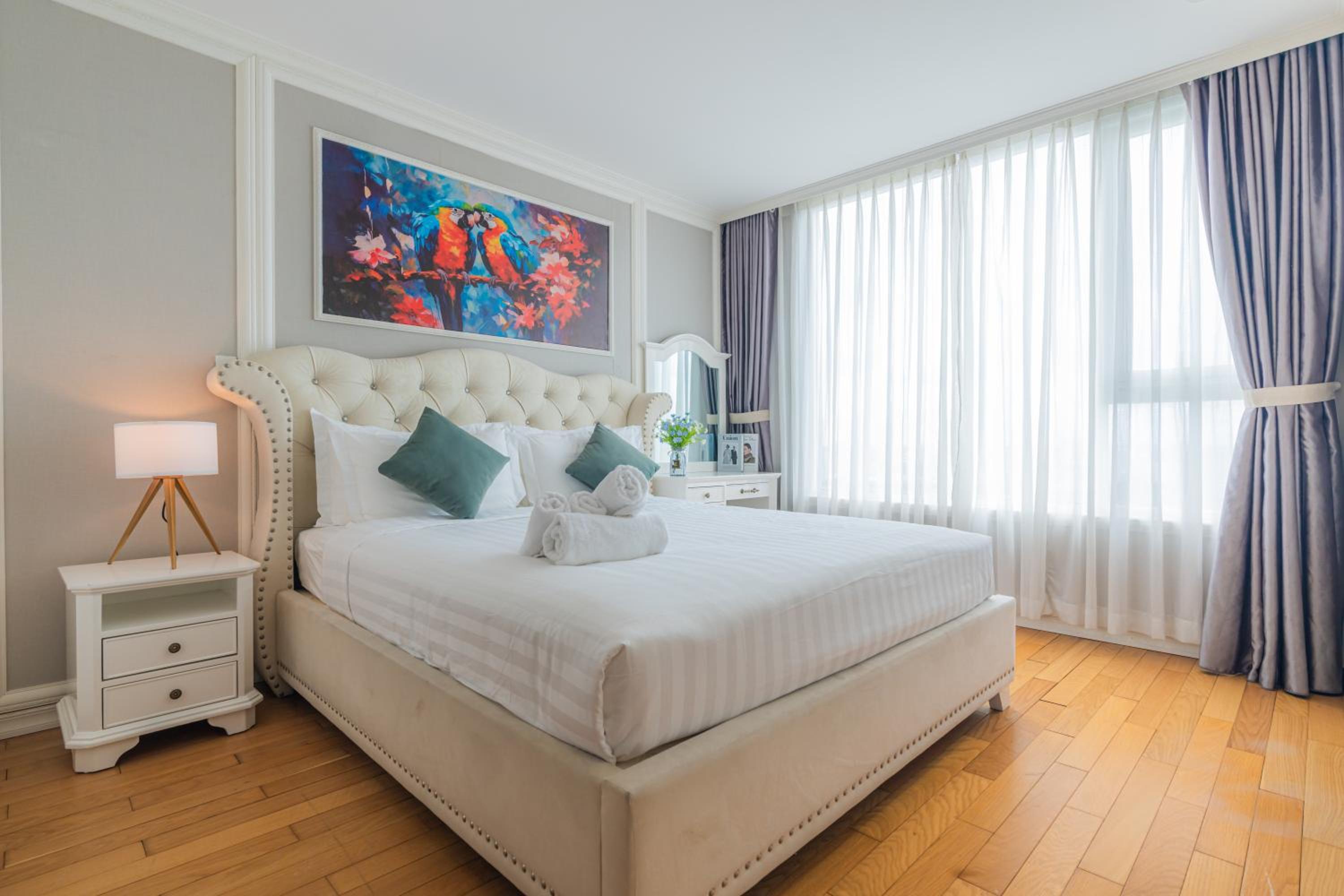 Léman Luxury Apartment District 3 HCMC