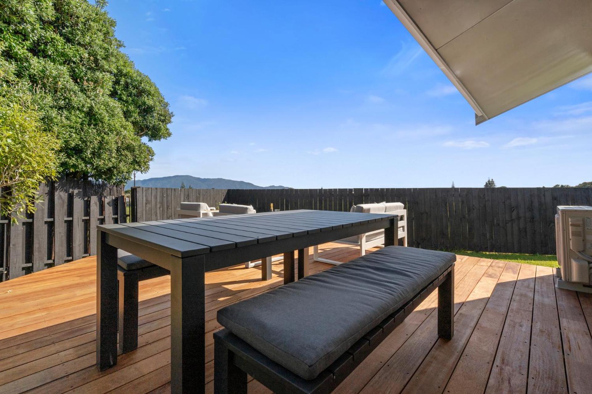 Sunset Cottage - Waikanae Beach Holiday Home view 3