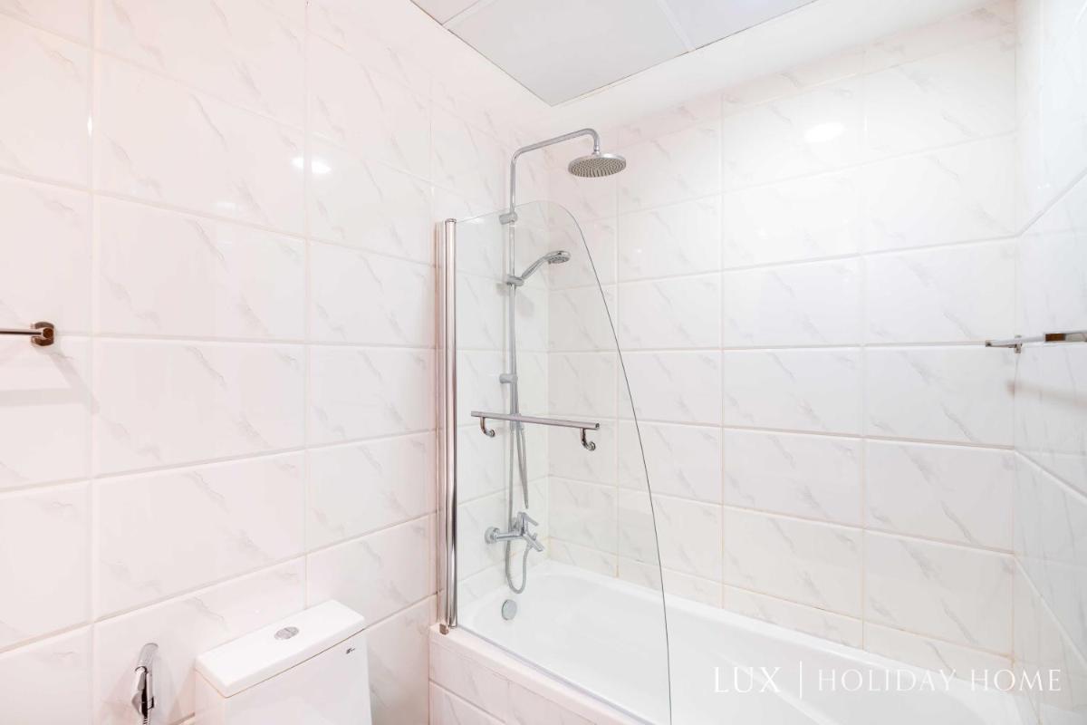 LUX The Orra Marina View Suite