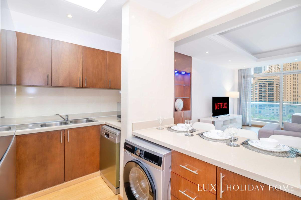LUX The Orra Marina View Suite