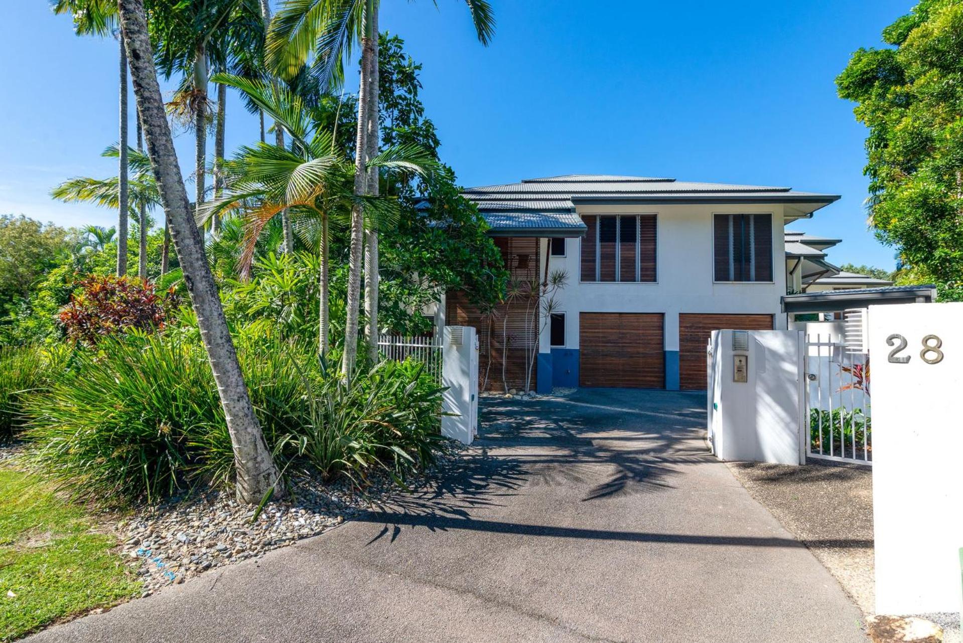 2 Barefoot Villas
