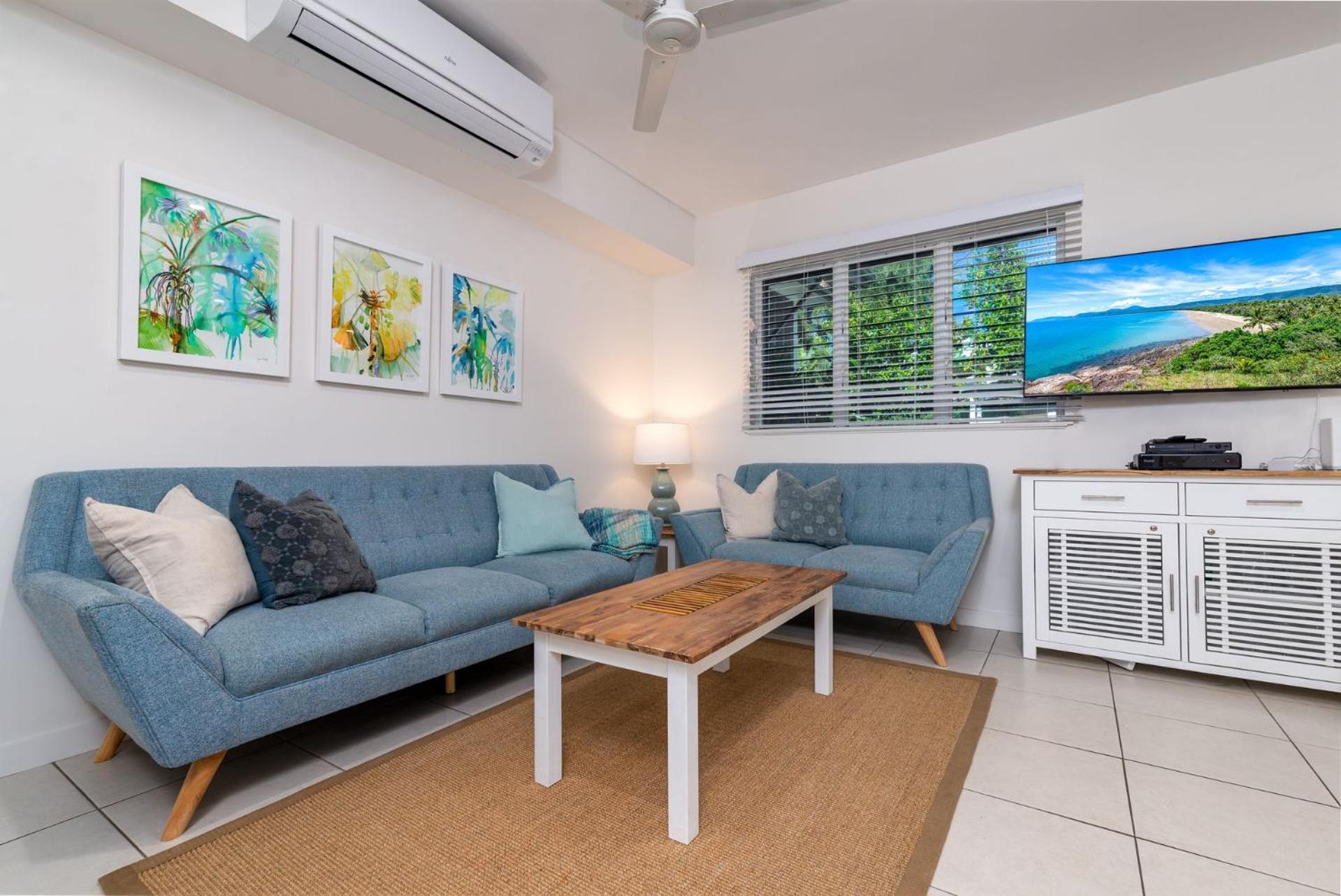 2 Barefoot Villas