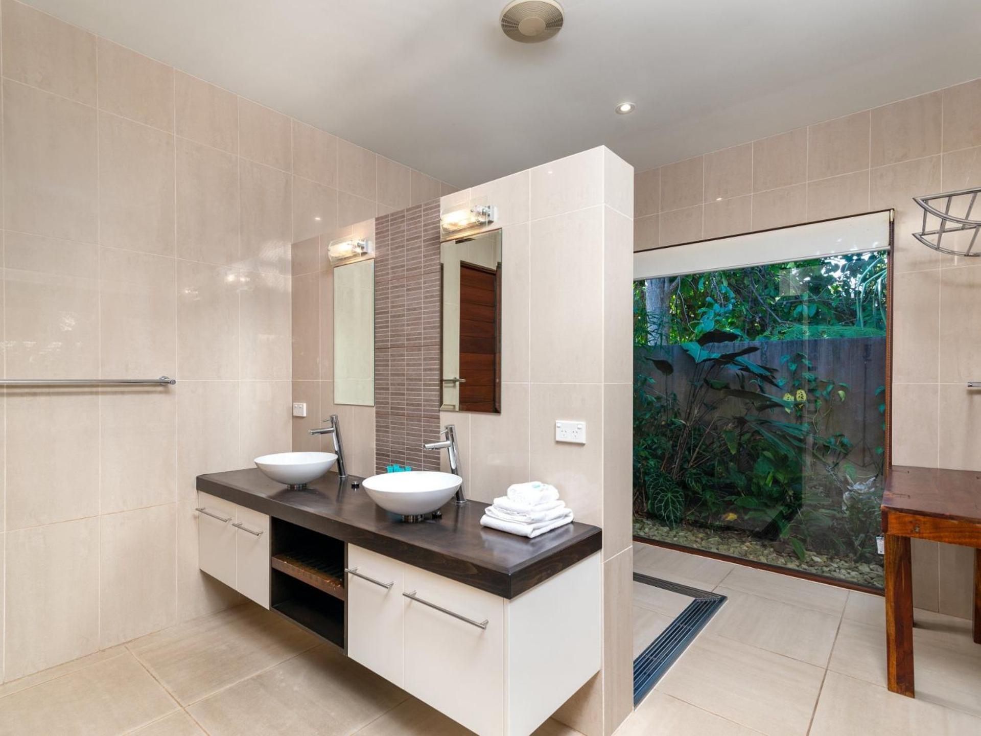 Oasis Beachfront Mirage