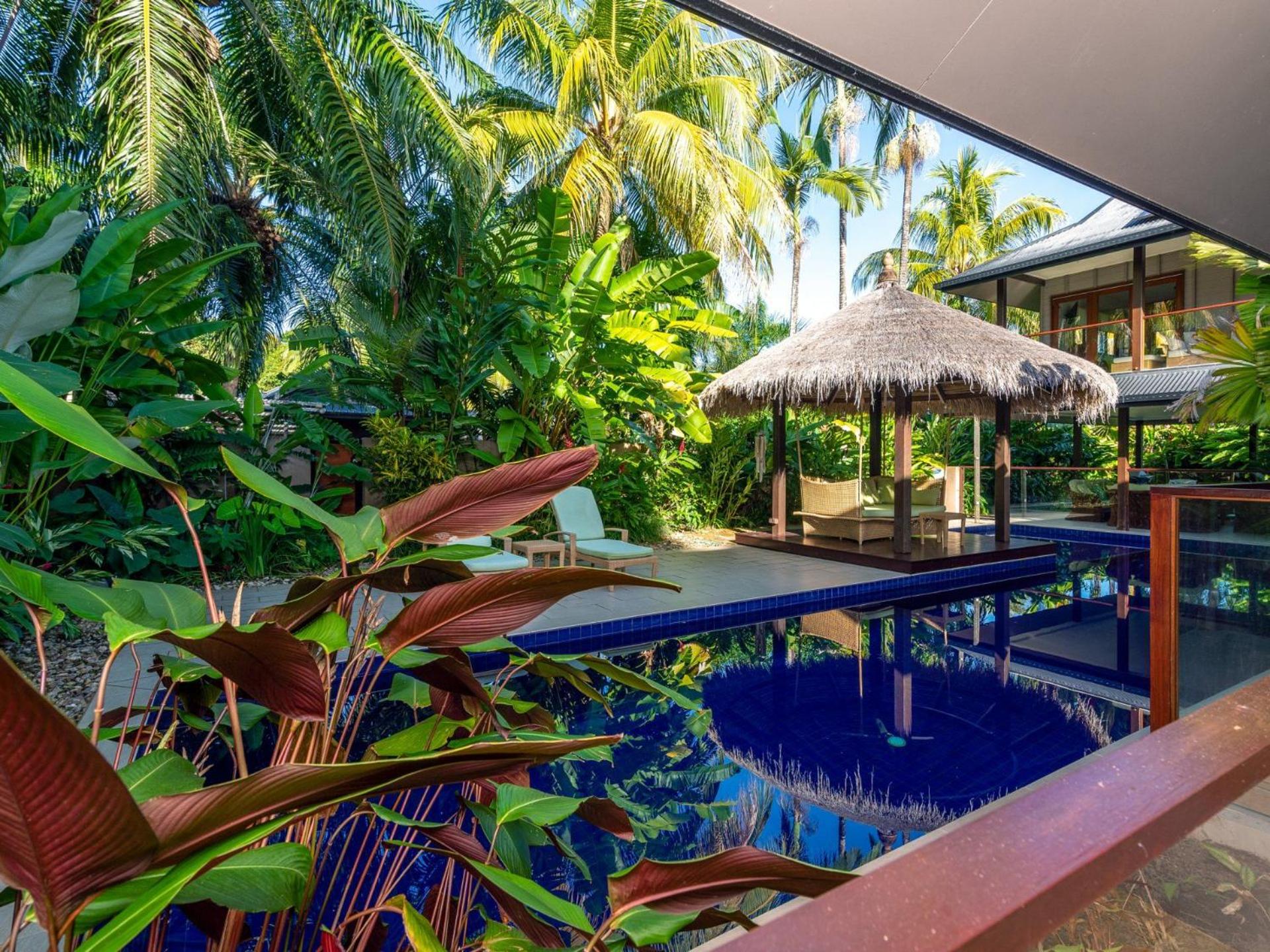 Oasis Beachfront Mirage