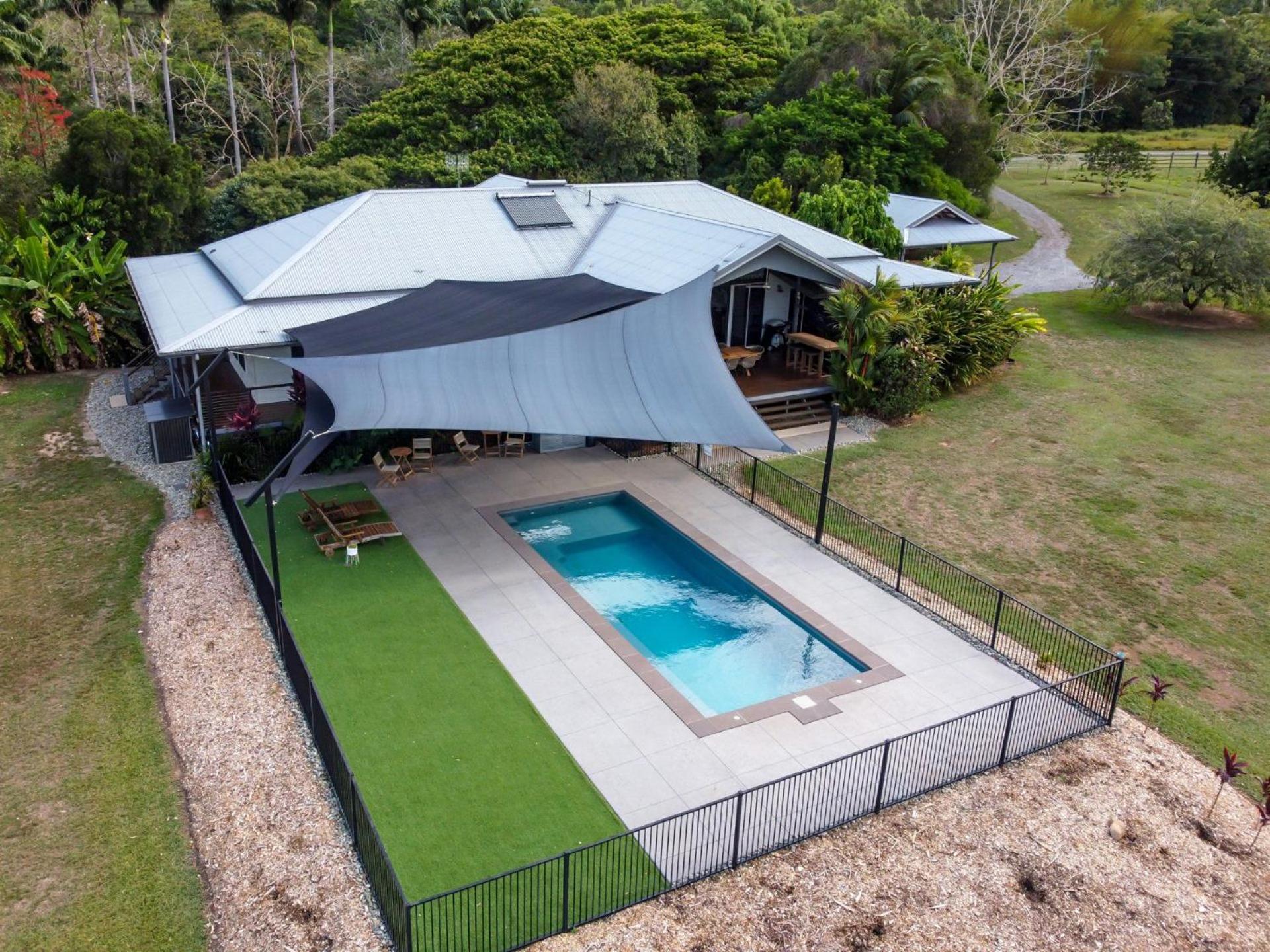 Port Douglas Valley Magic