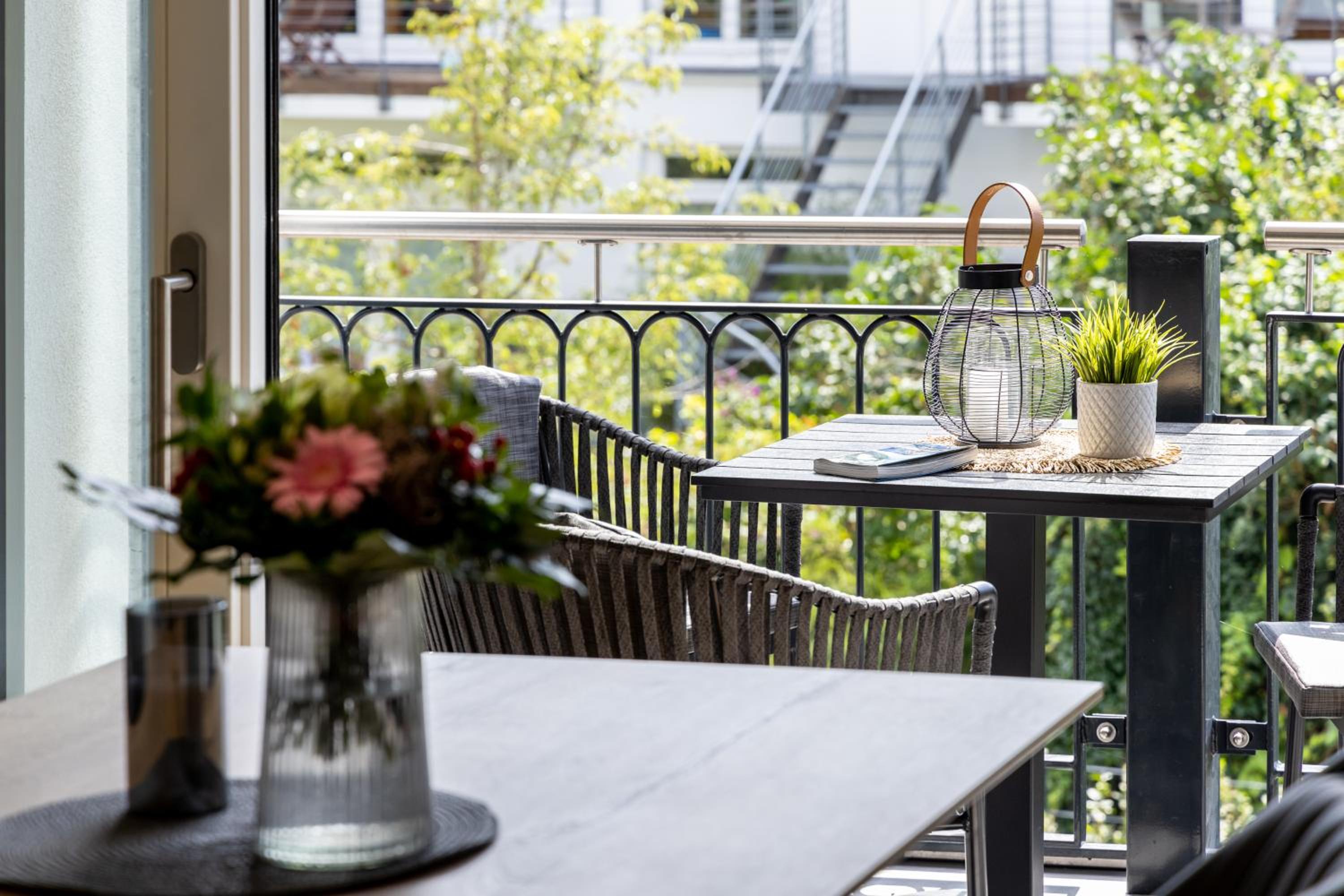 Villa Chloe Binz Appartements exklusiv in Top Lage mit Strandkorb am Strand