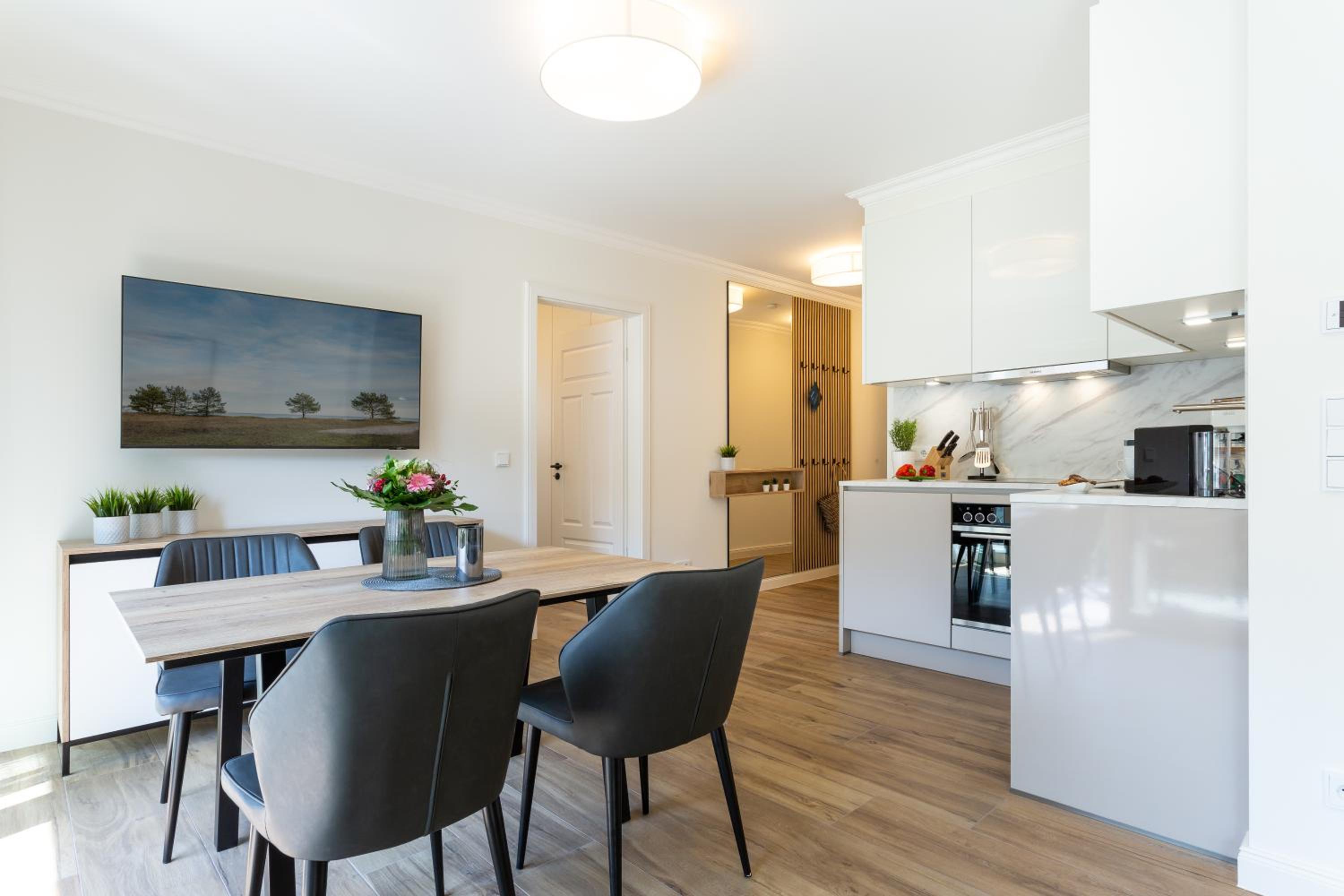 Villa Chloe Binz Appartements exklusiv in Top Lage mit Strandkorb am Strand