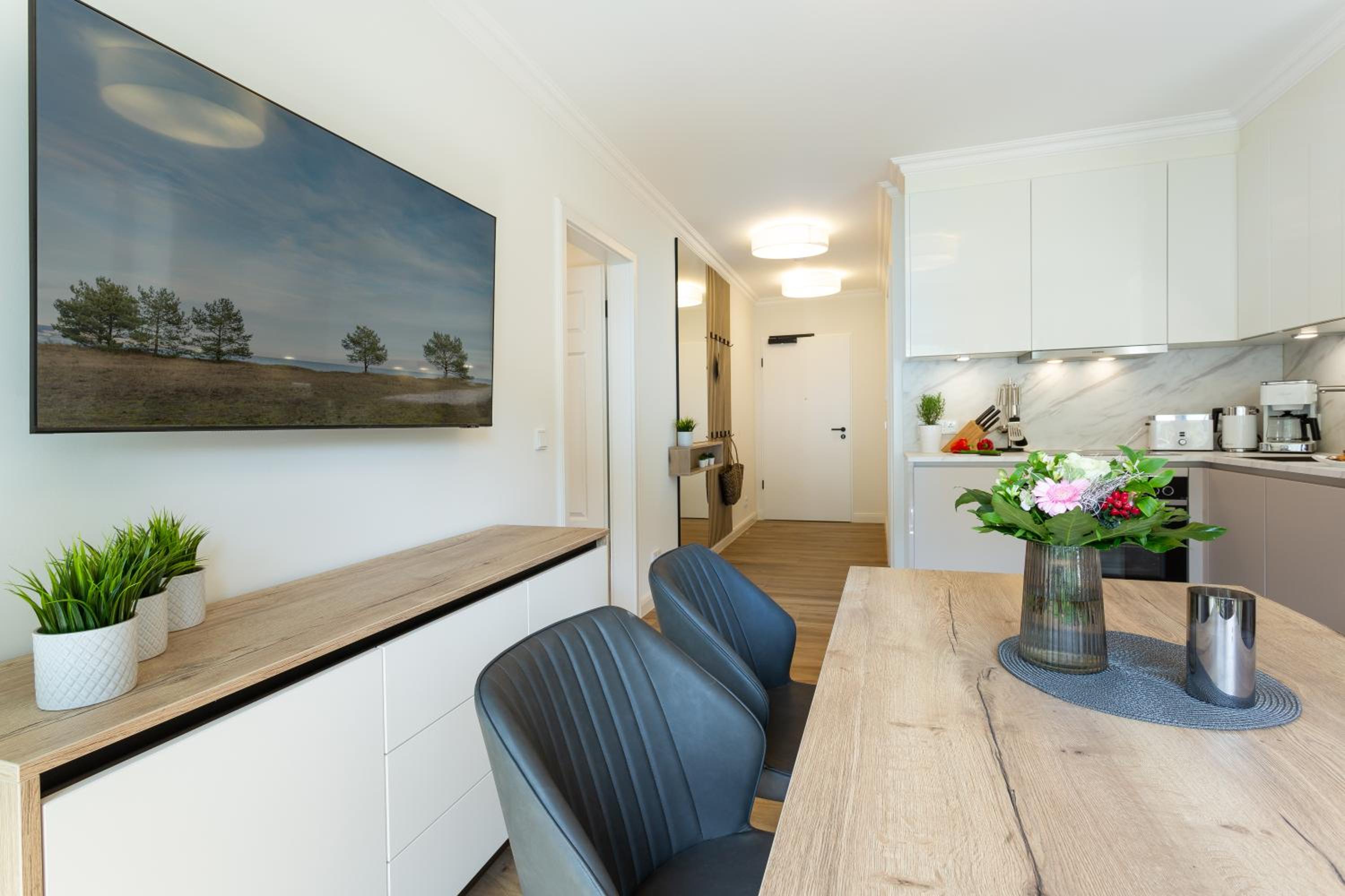 Villa Chloe Binz Appartements exklusiv in Top Lage mit Strandkorb am Strand