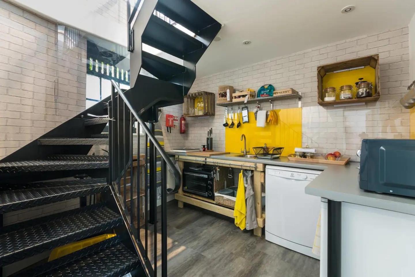 Beautiful Coach House