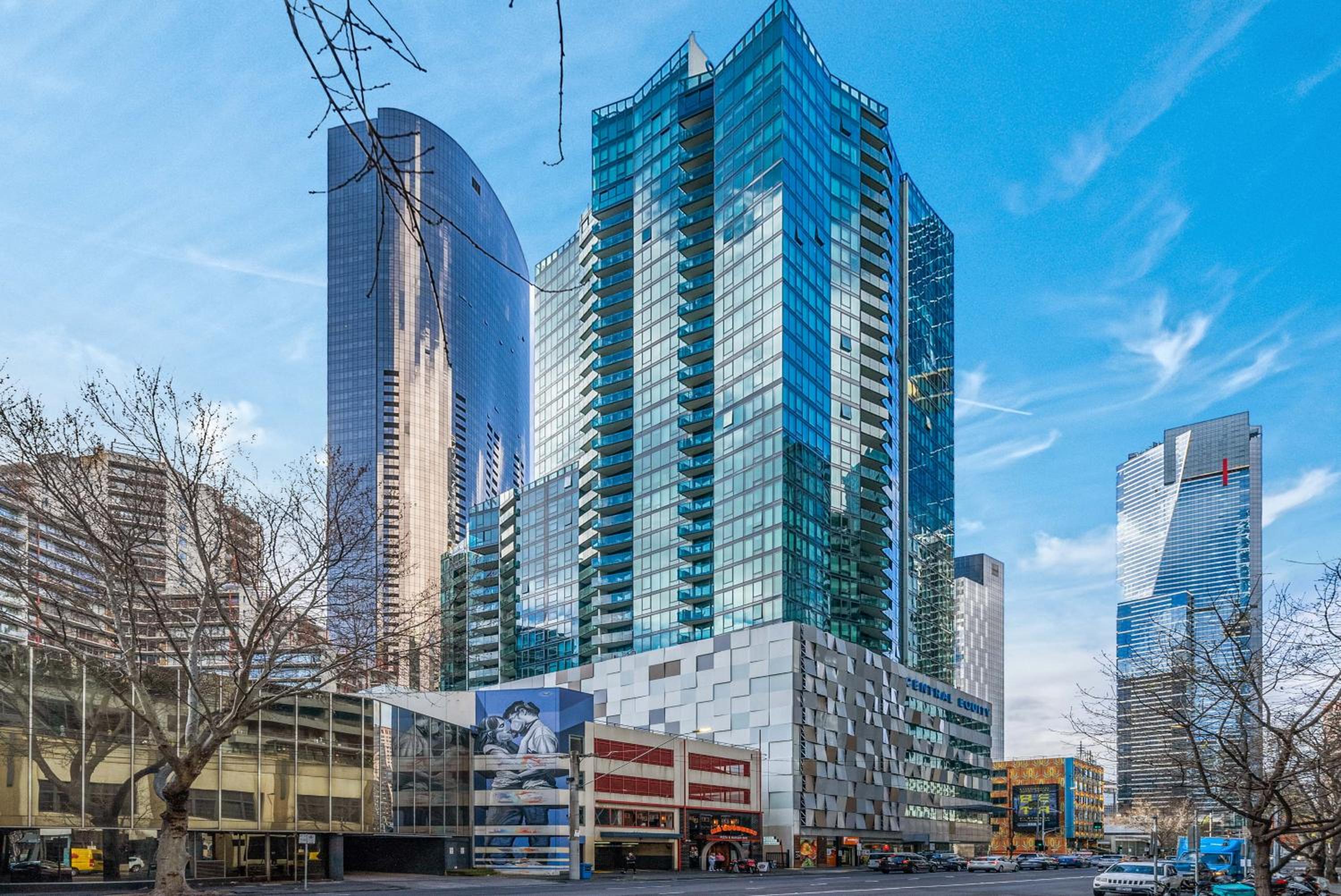 Southbank ONE - 2Br Apartment