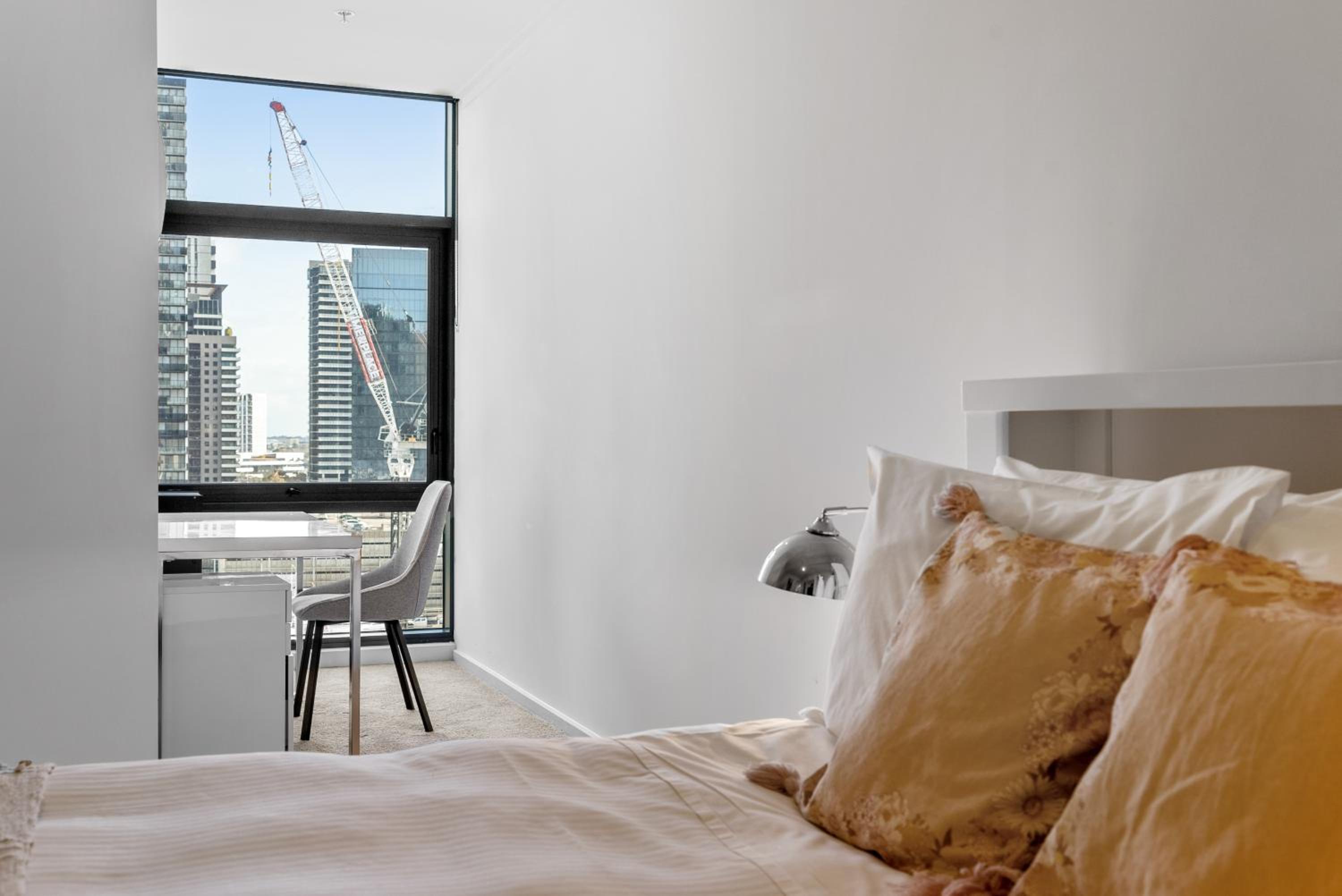 Southbank ONE - 2Br Apartment