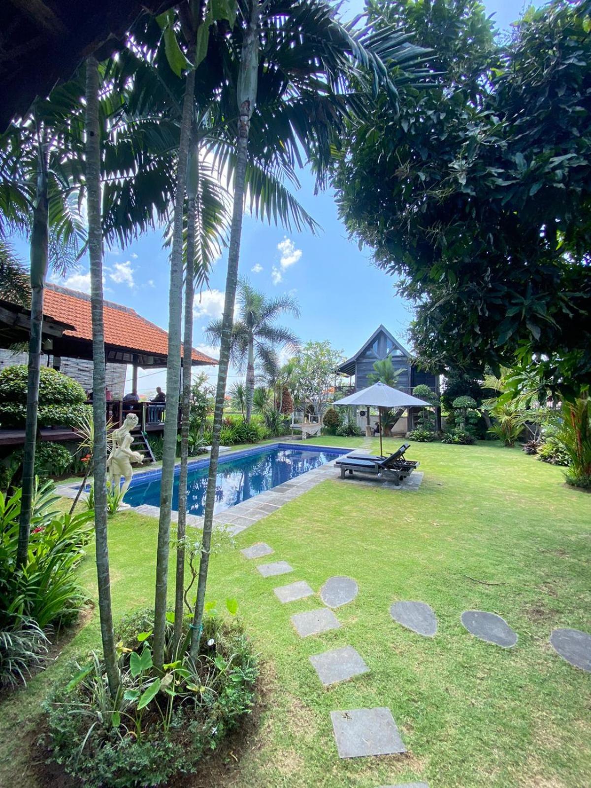 Kubu Di Omo Villas view 2