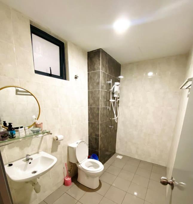 Bangi Homestay Soho Unit with Netflix and WiFi available photo 5