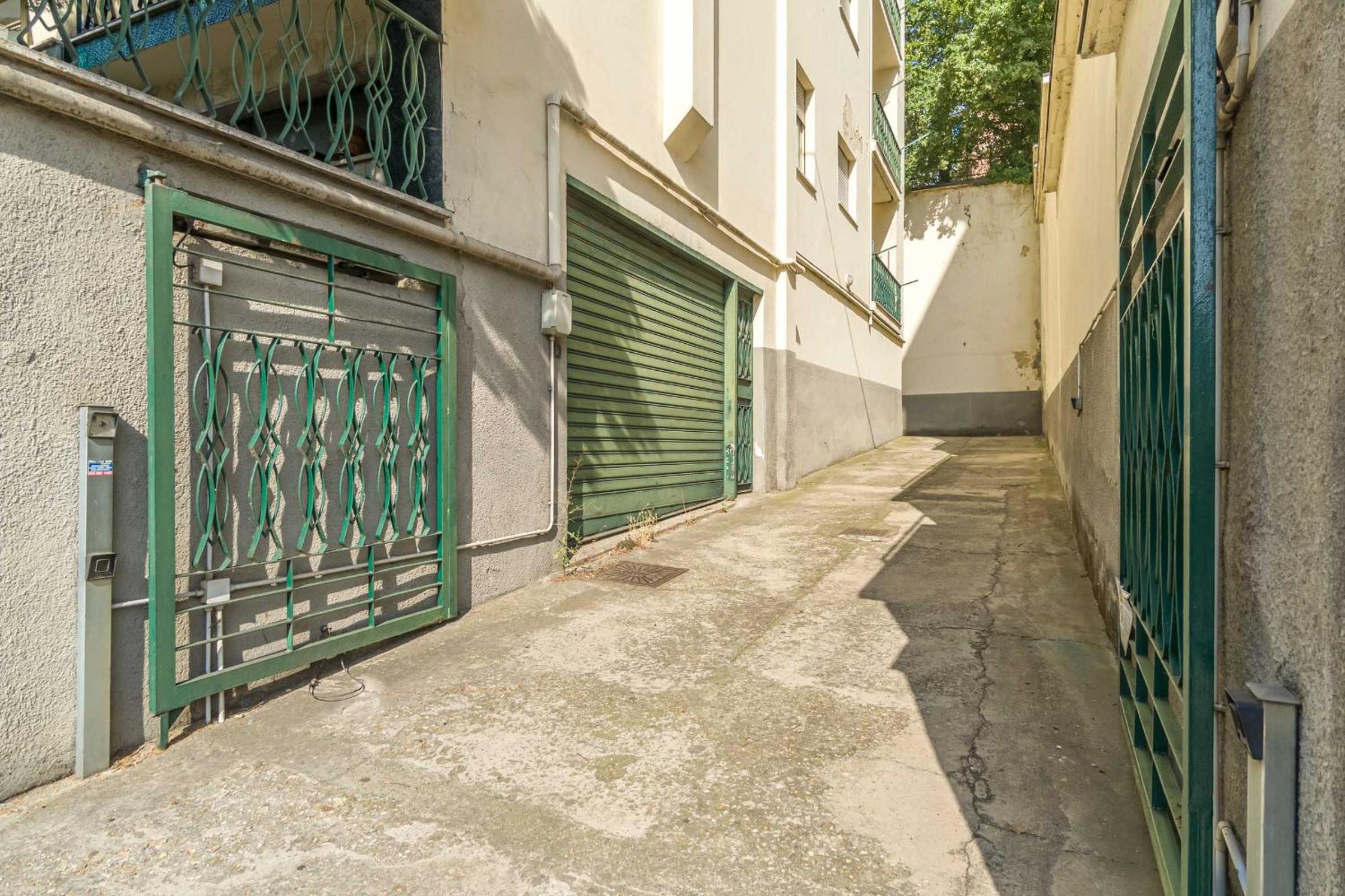GuestHost - Comfy Apartment with Private Parking view 5