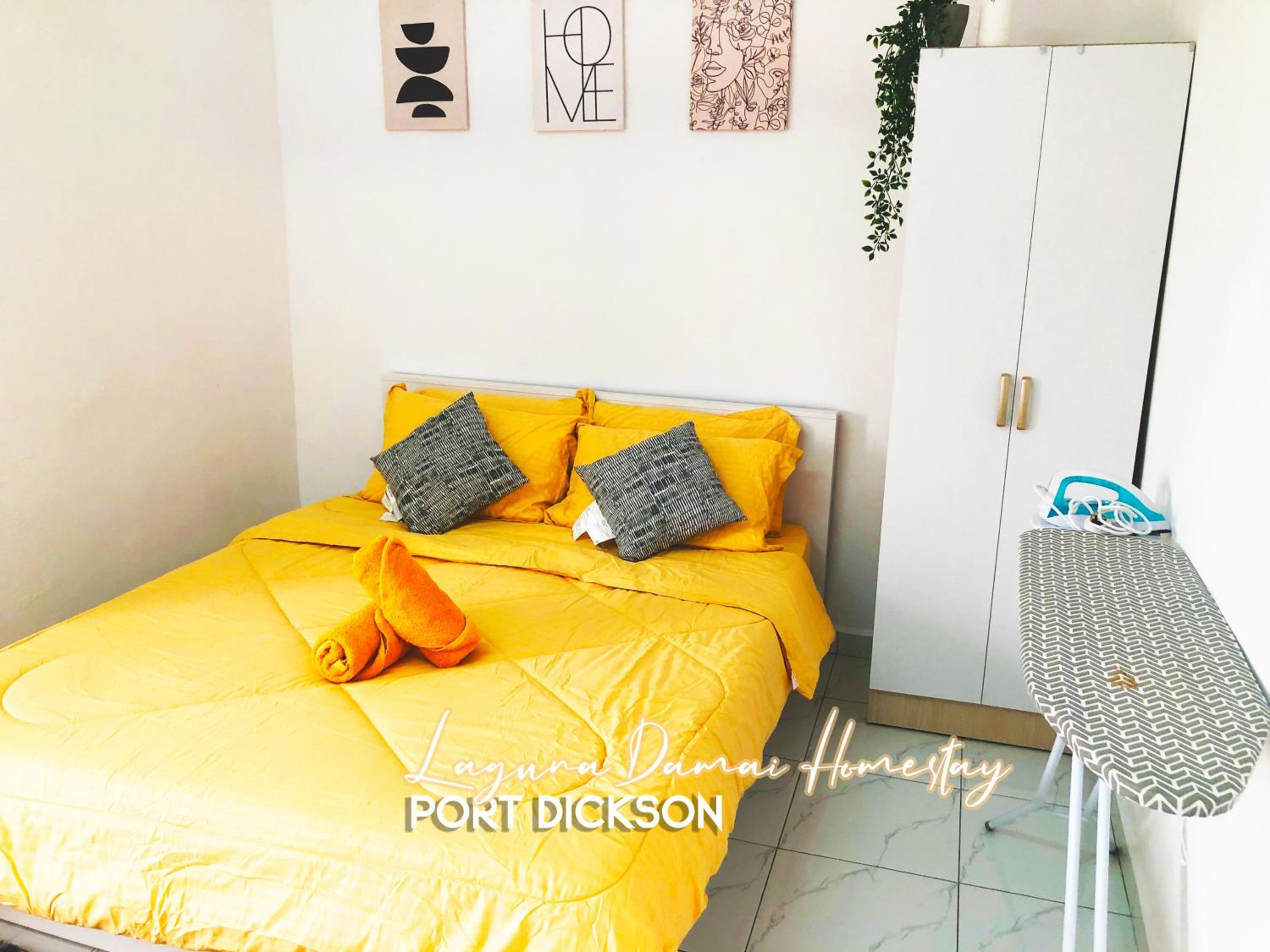 Laguna Damai Homestay PD - 3BR, Near Beach, Pool, Astro, Netflix, WiFi photo 6