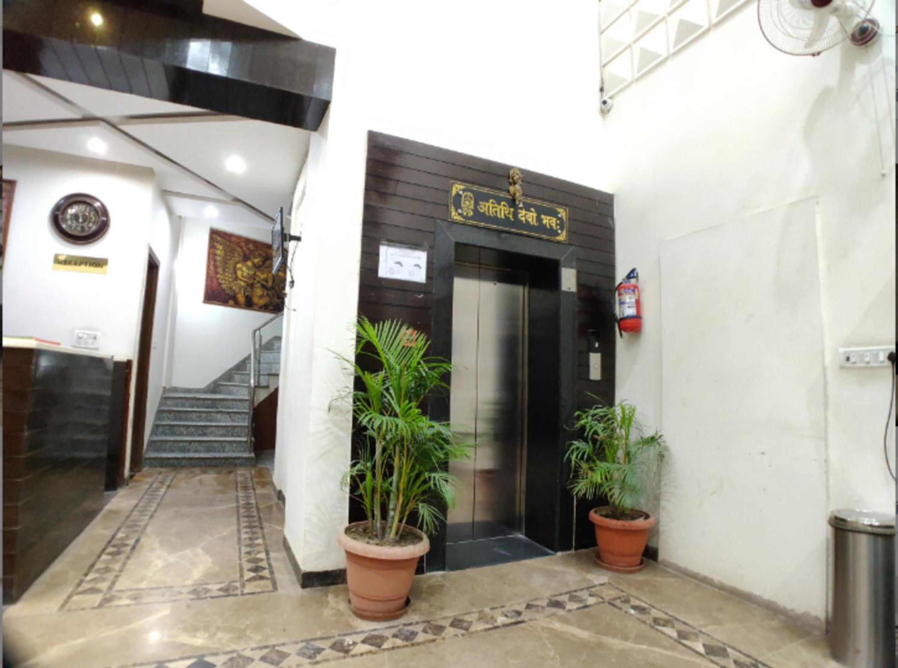 recepcion & lobby