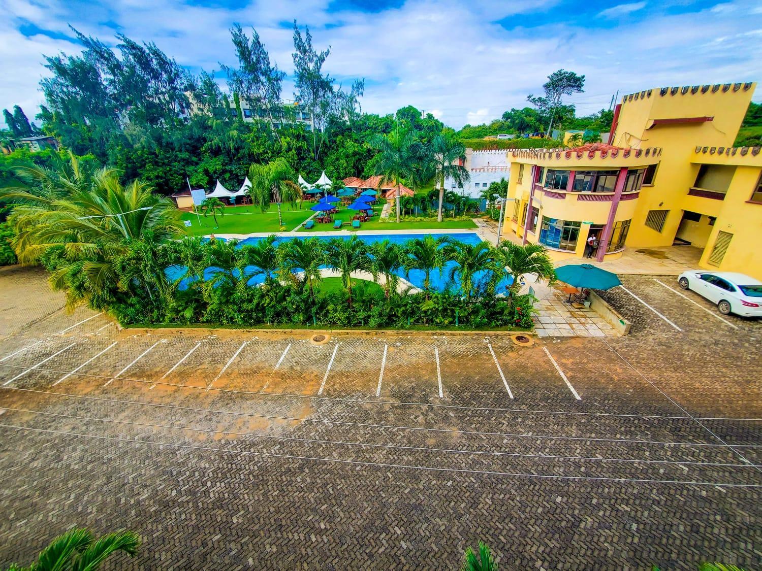 kalahari luxury apartment view 3