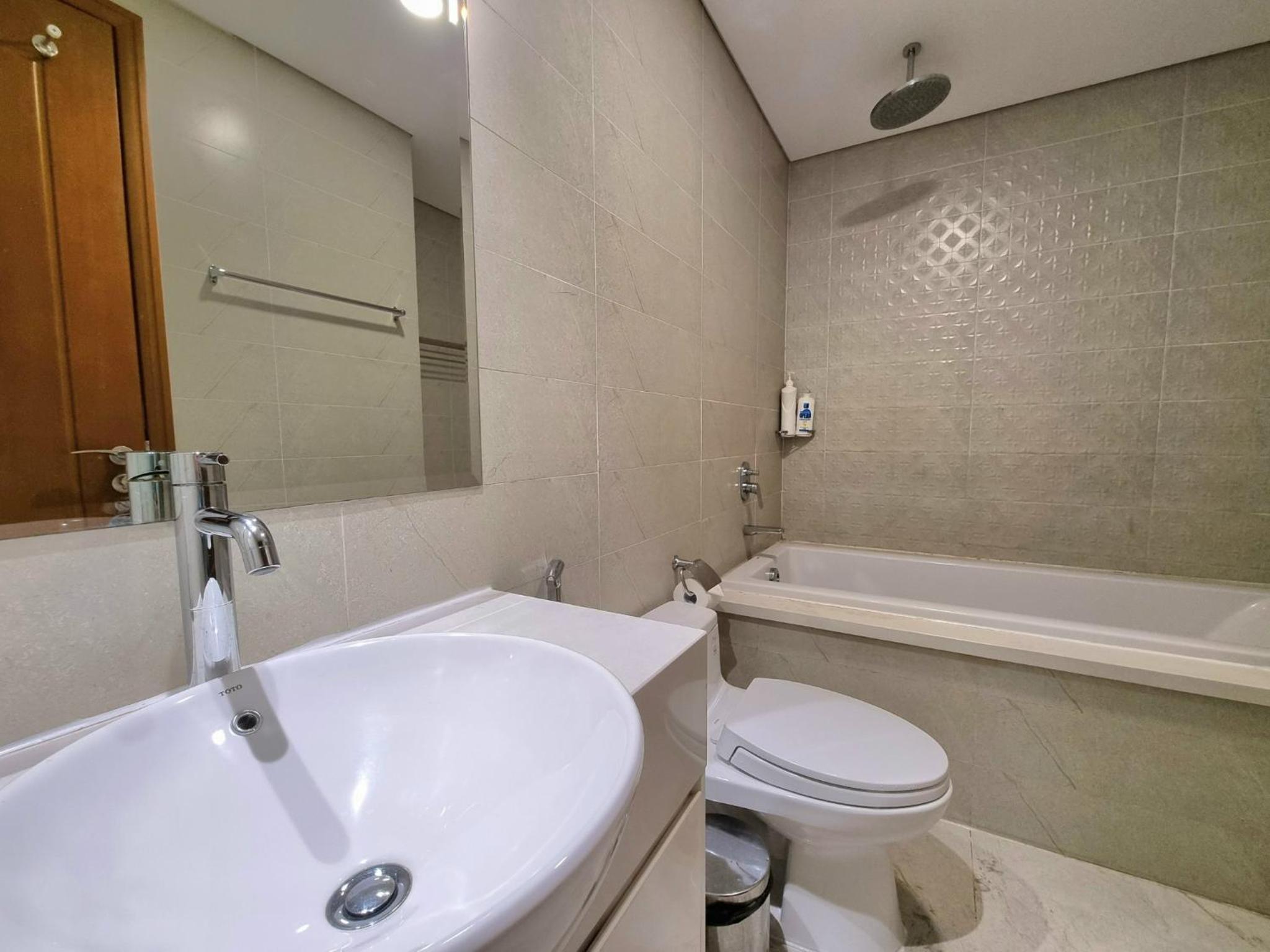 Vinhomes Central Park - Luxury 1,2,3,4 bedroom apartments - Khu đô thị ven sông đẹp nhất TP HCM