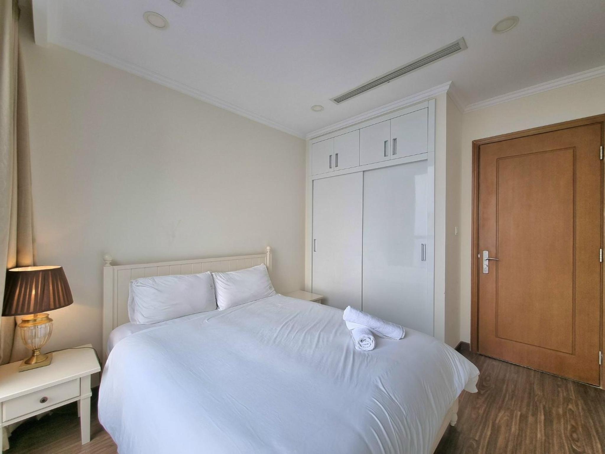 Vinhomes Central Park - Luxury 1,2,3,4 bedroom apartments - Khu đô thị ven sông đẹp nhất TP HCM