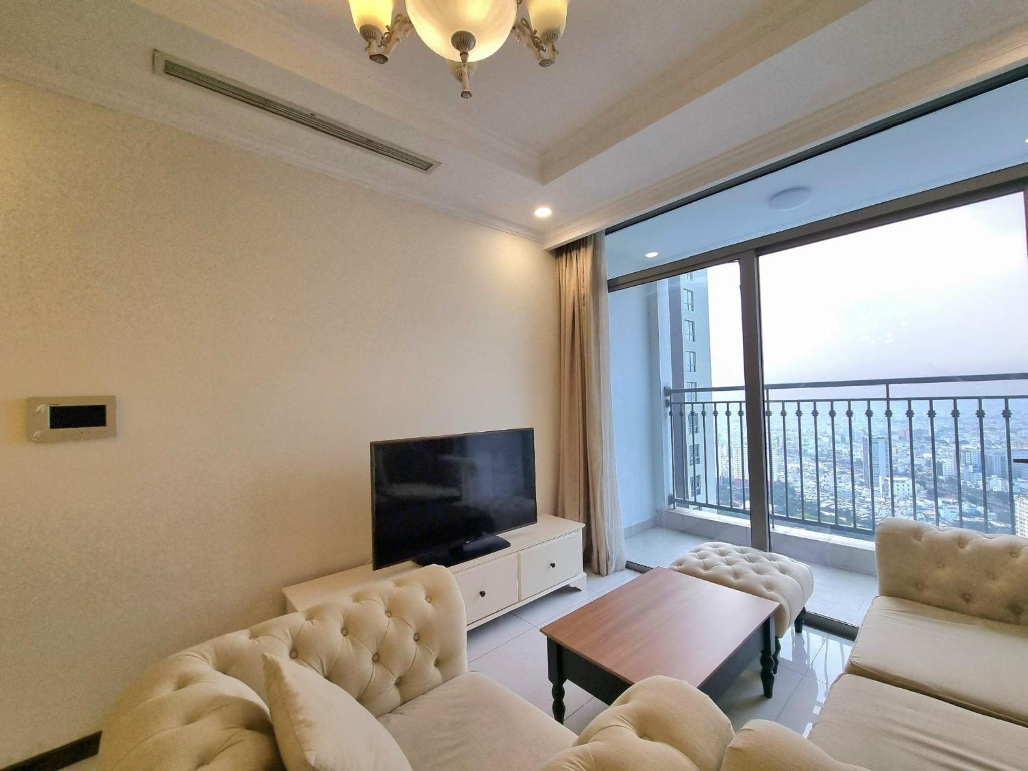Vinhomes Central Park - Luxury 1,2,3,4 bedroom apartments - Khu đô thị ven sông đẹp nhất TP HCM