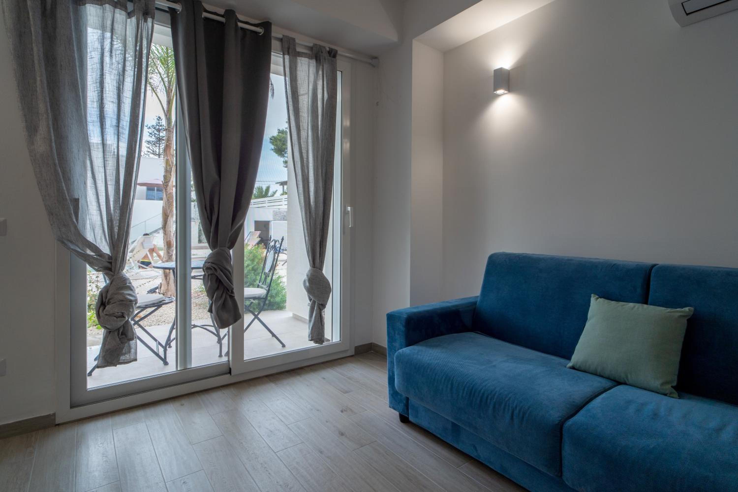 Hotel The Onames Inn Colors