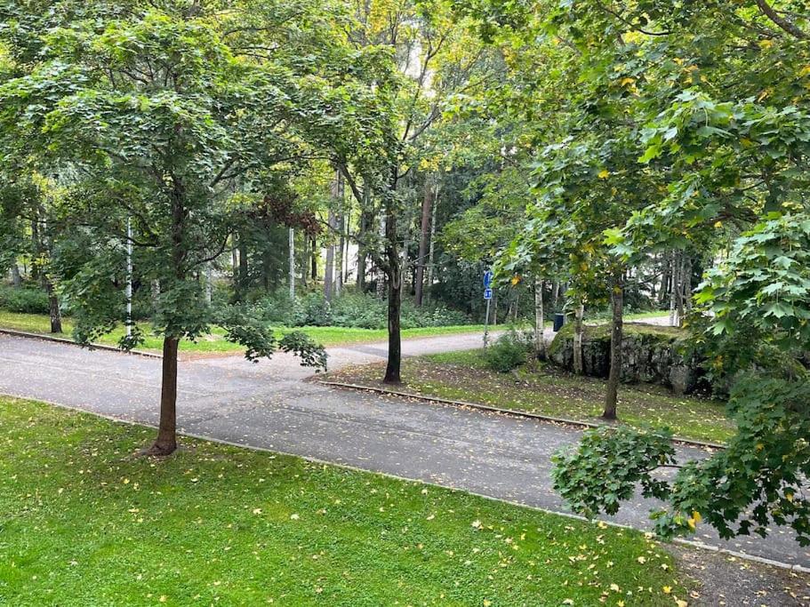 Hyvällä sijainnilla iso kaksio Hervannassa