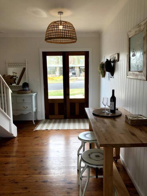 Modern Farmhouse at Pacific Sands Mollymook Beach