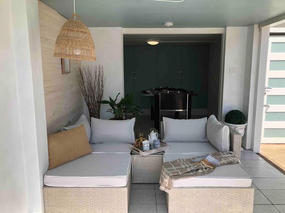 Modern Farmhouse at Pacific Sands Mollymook Beach