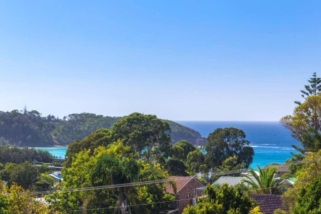 Modern Farmhouse at Pacific Sands Mollymook Beach