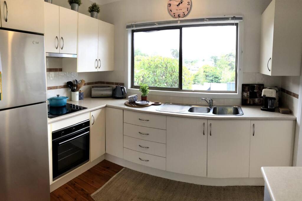 Modern Farmhouse at Pacific Sands Mollymook Beach