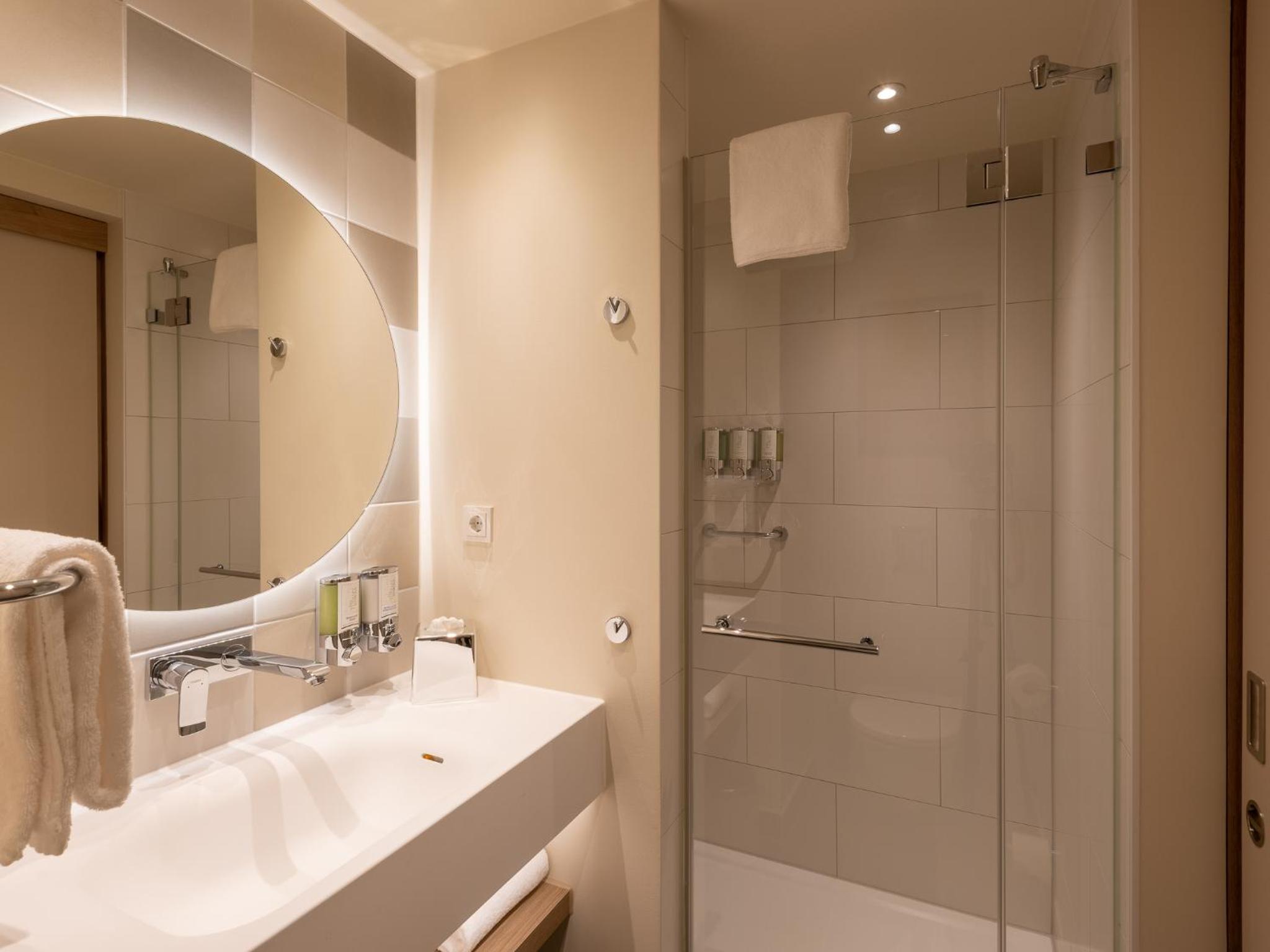 Munich Vacations - Hampton By Hilton Munich City North - Property Image 15