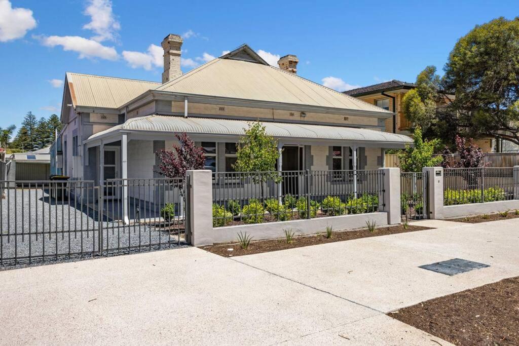Main Street - Henley Beach House