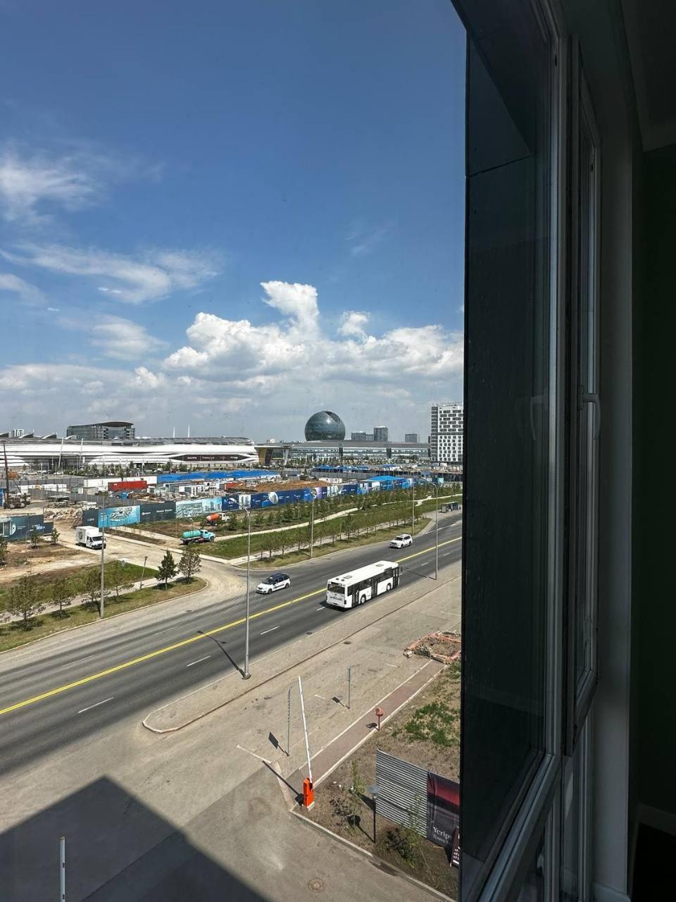 Expo Avenue