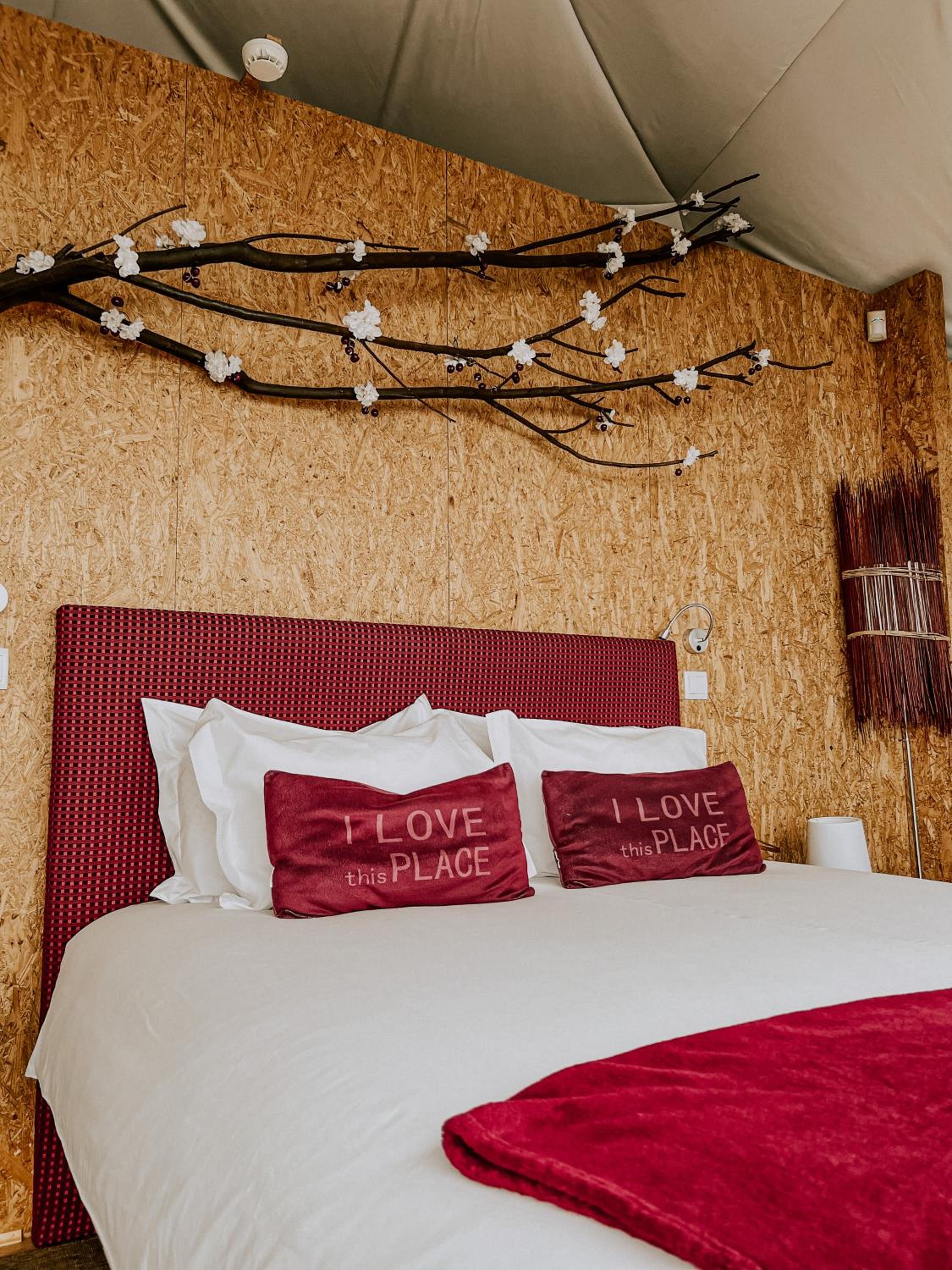 Natura Glamping
