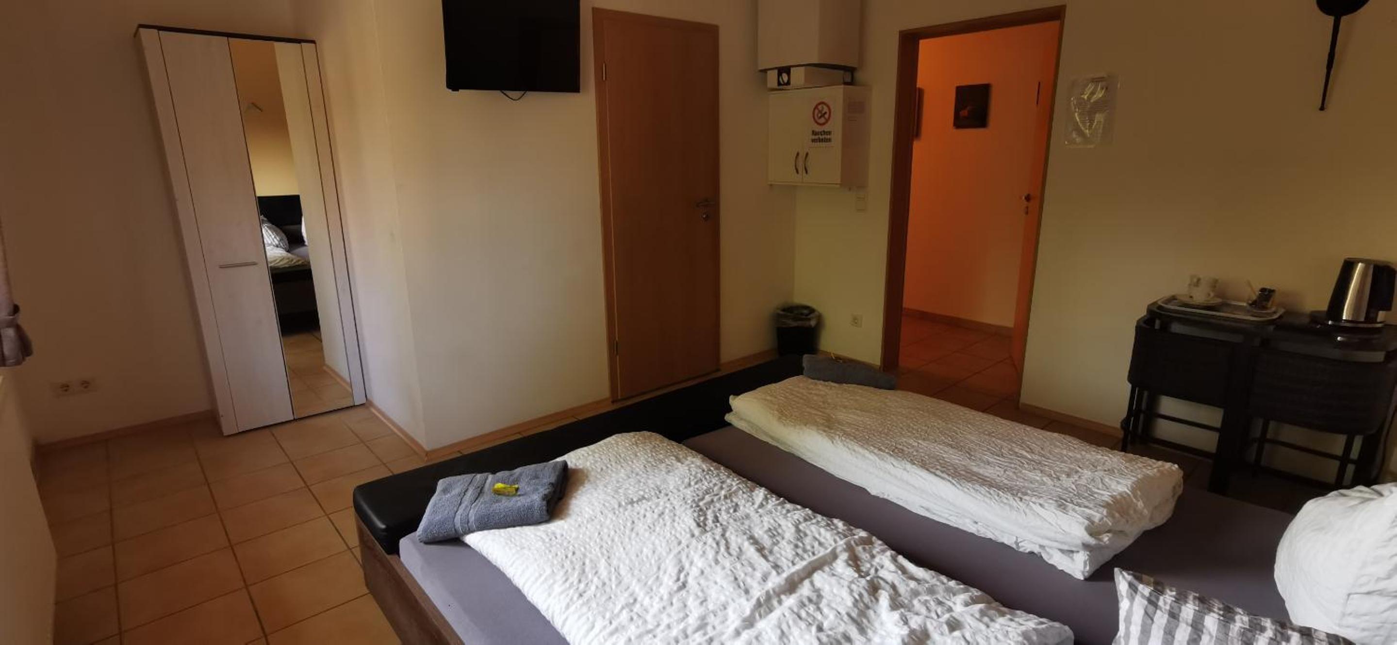 Pension Hochheimer Schlösschen
