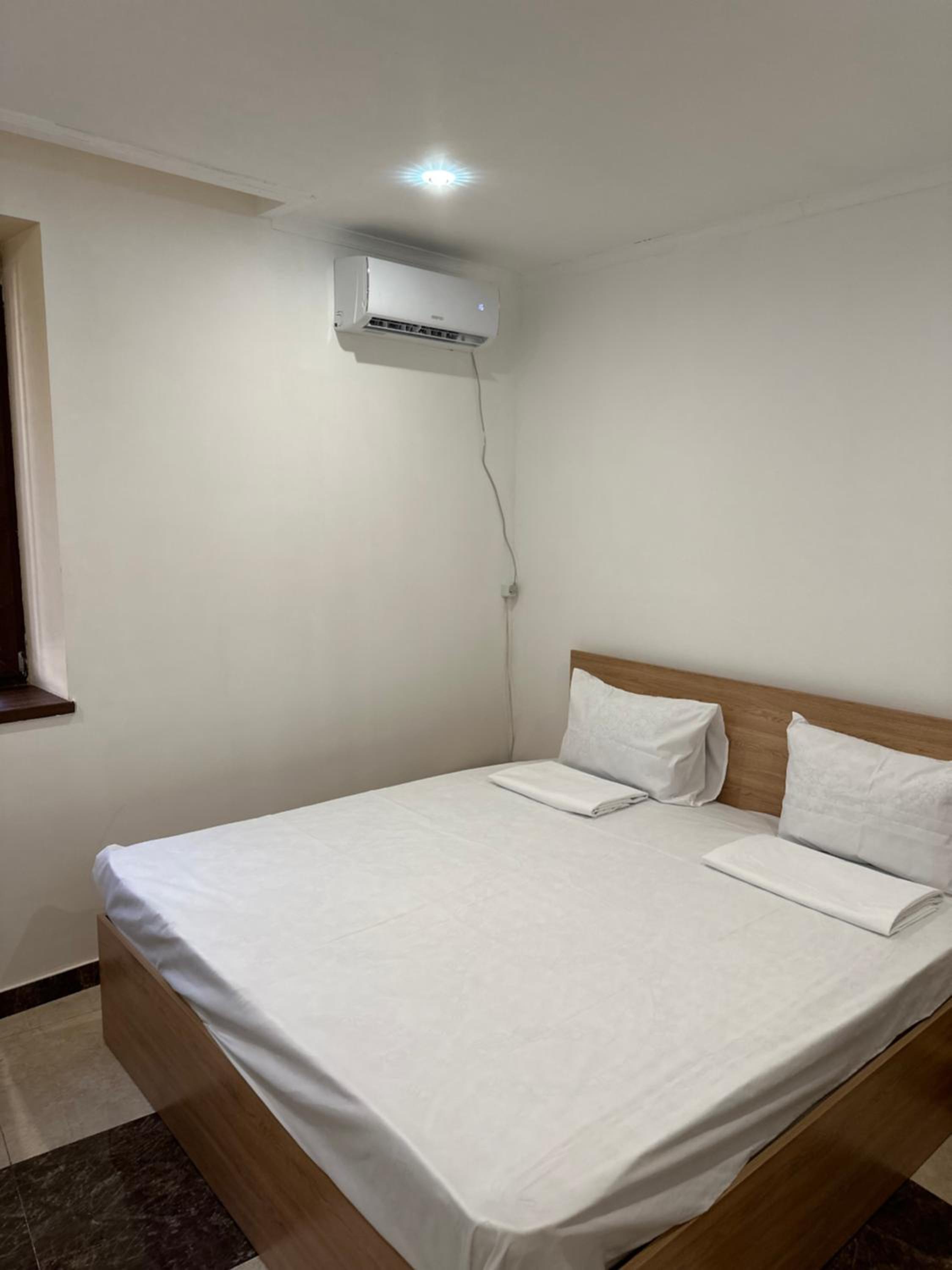 FAVORIT HOTEL-HOSTEL