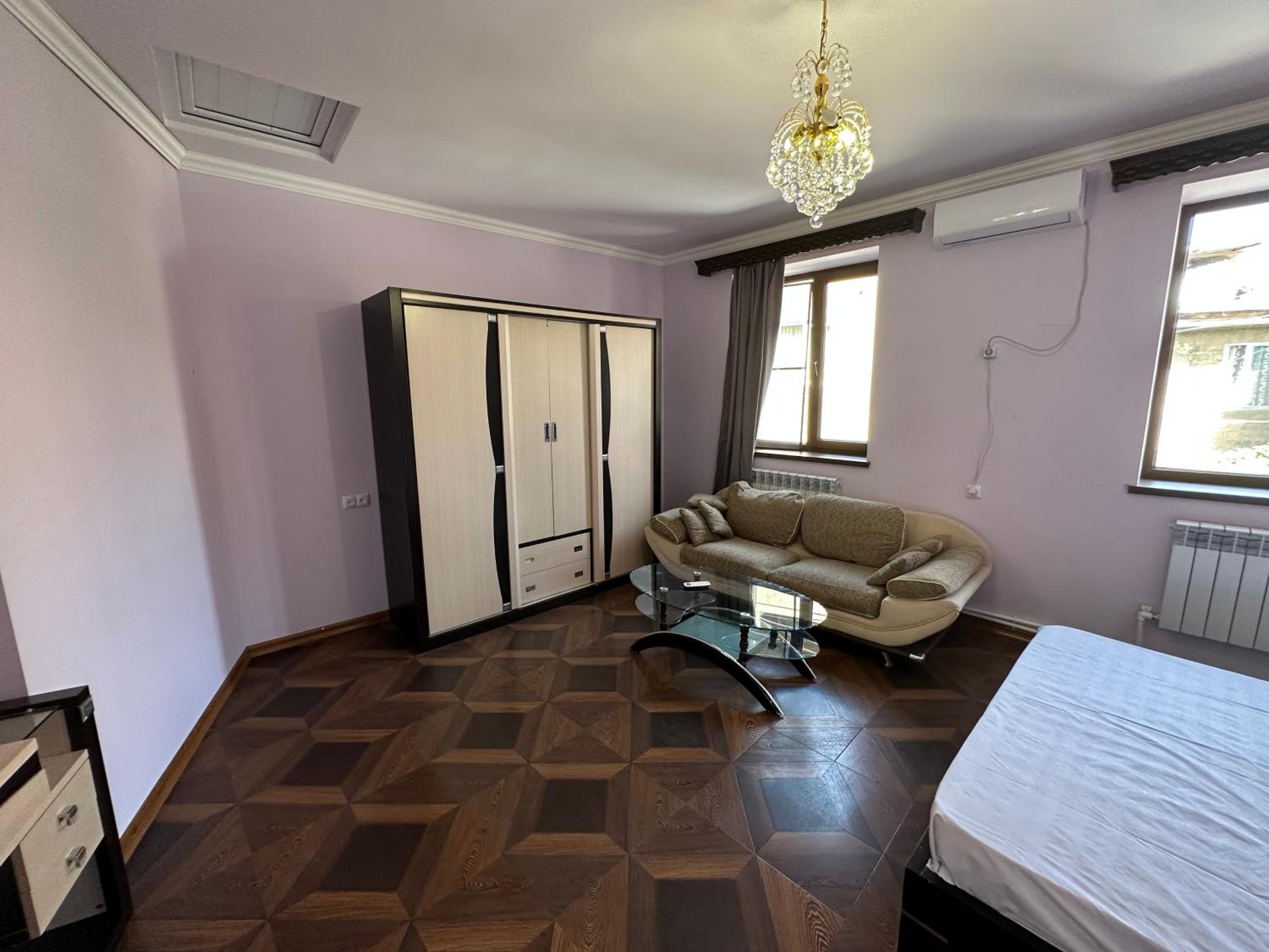 FAVORIT HOTEL-HOSTEL