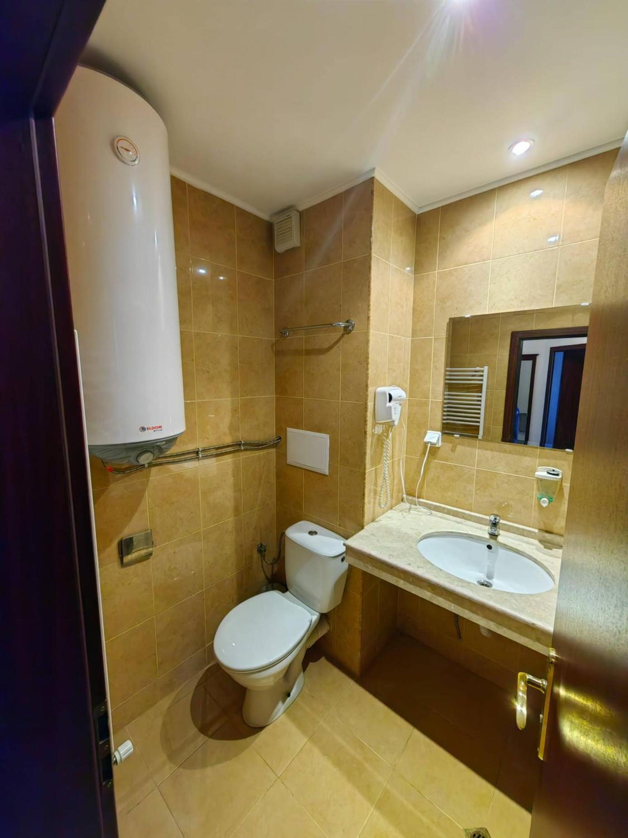 Mountain Paradise 2 - Cosy Mountain View Apartment - 200mbps Wifi