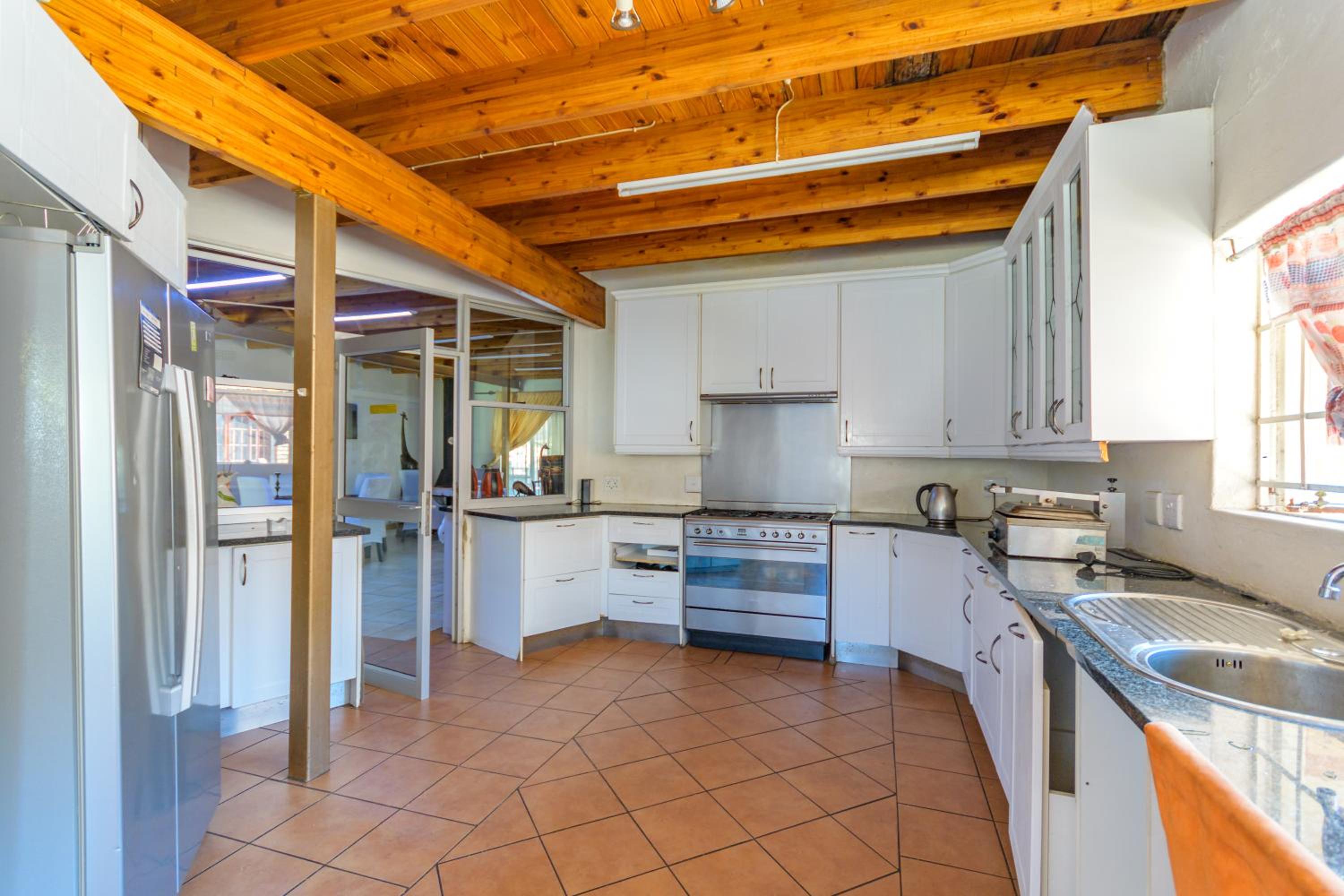 Royal Olympia Lodges & Safaris RSA