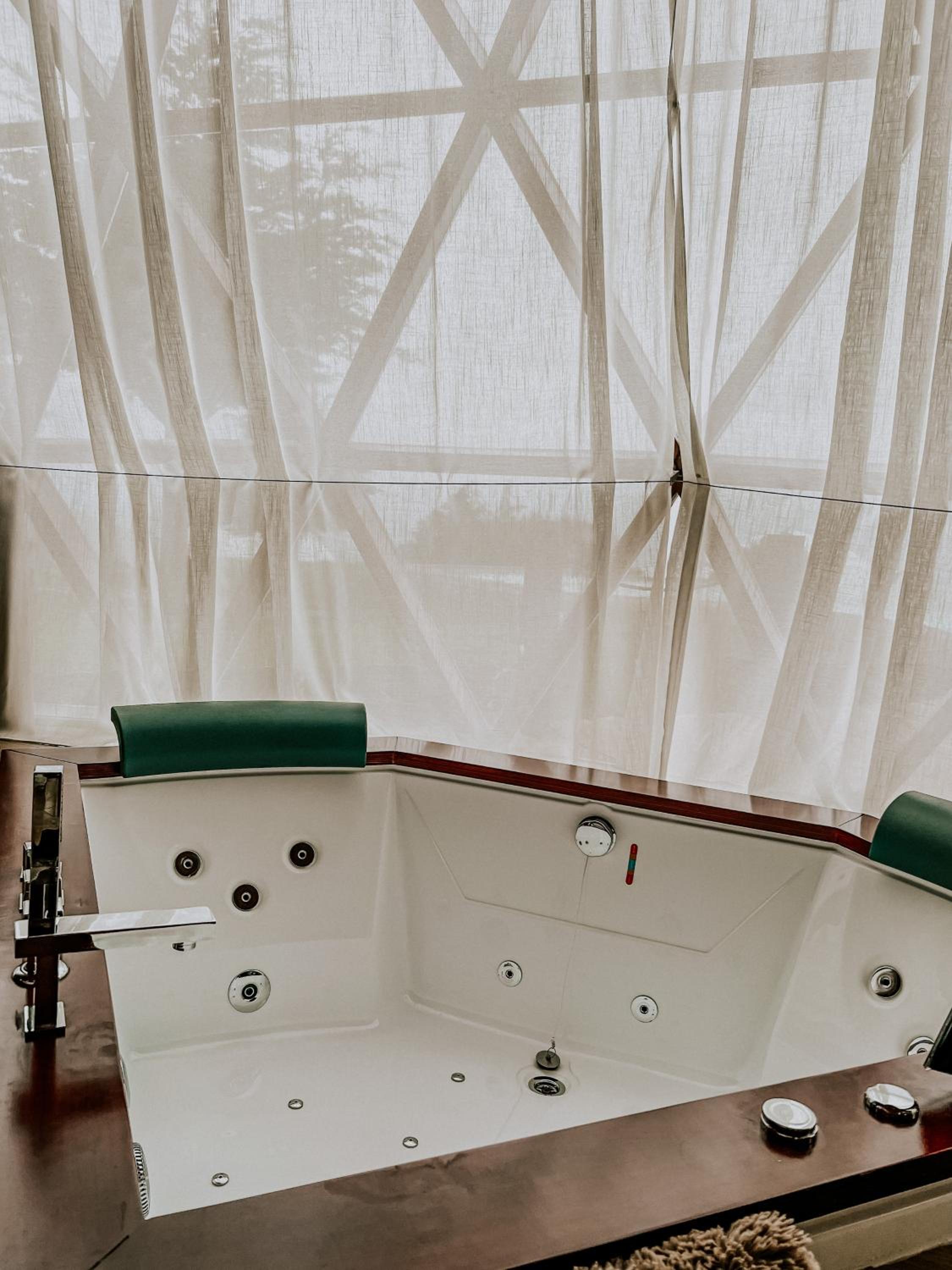 Natura Glamping