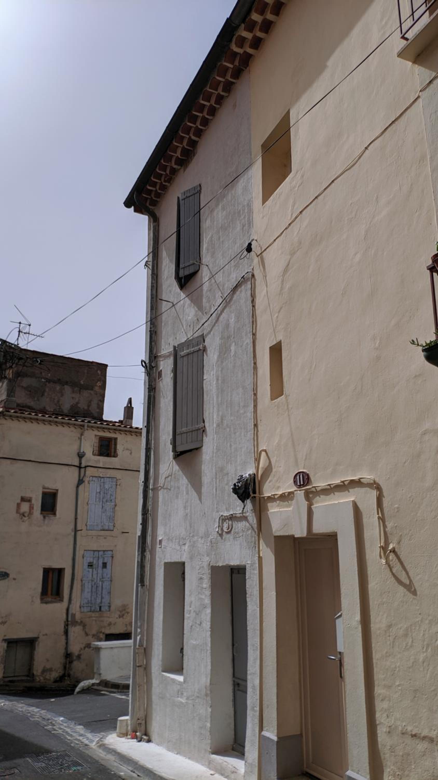 Tiny House 1, 2 ou 3 personnes SoeursGrises Béziers Centre Historique coeur de l'Hérault Occitanie, plus vieille ville de France, chemin de Compostelle