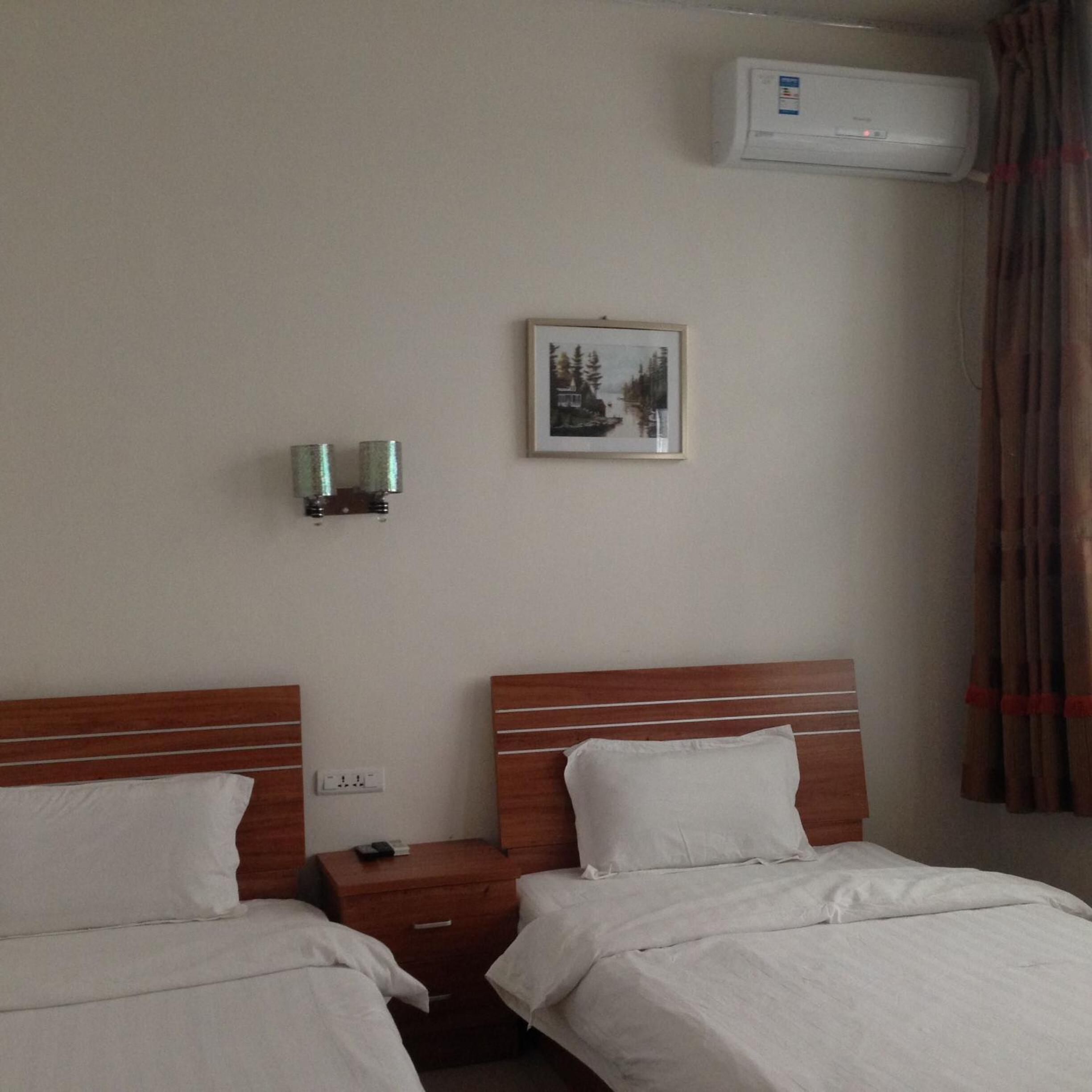 Huashan International Youth Hostel