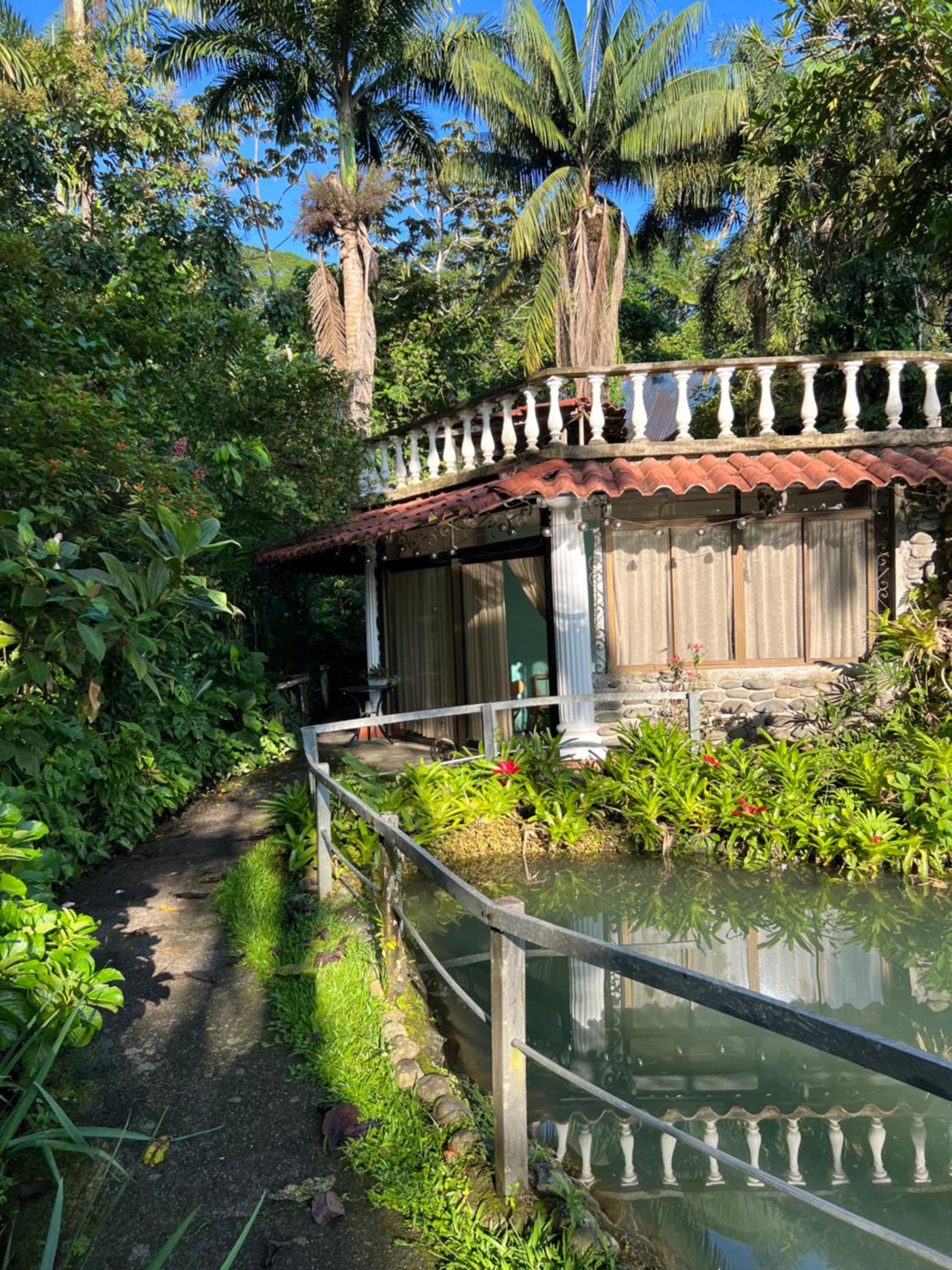Botanica Gardens and Eco Lodge