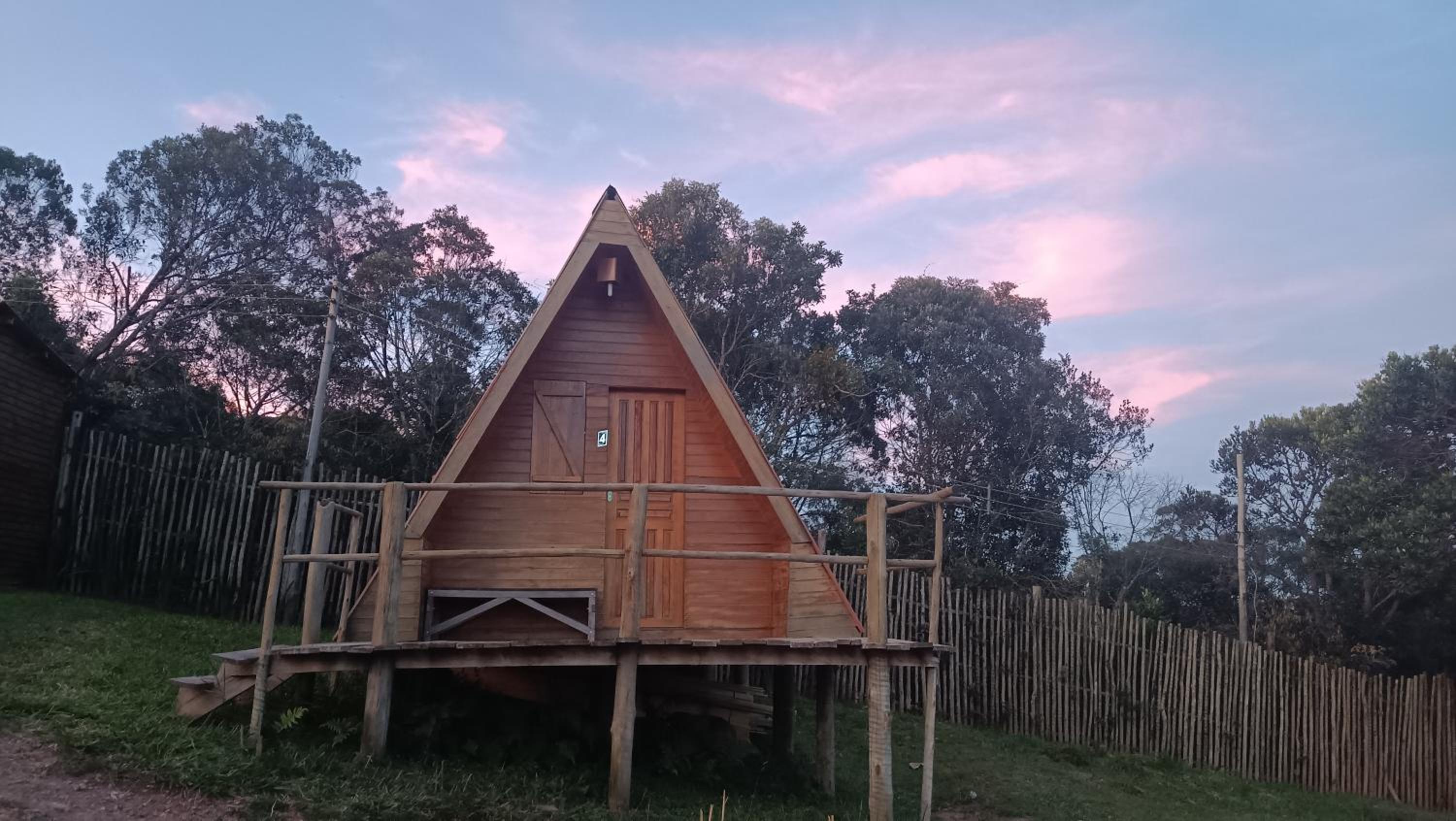 Chalés e Camping do Robinho 1