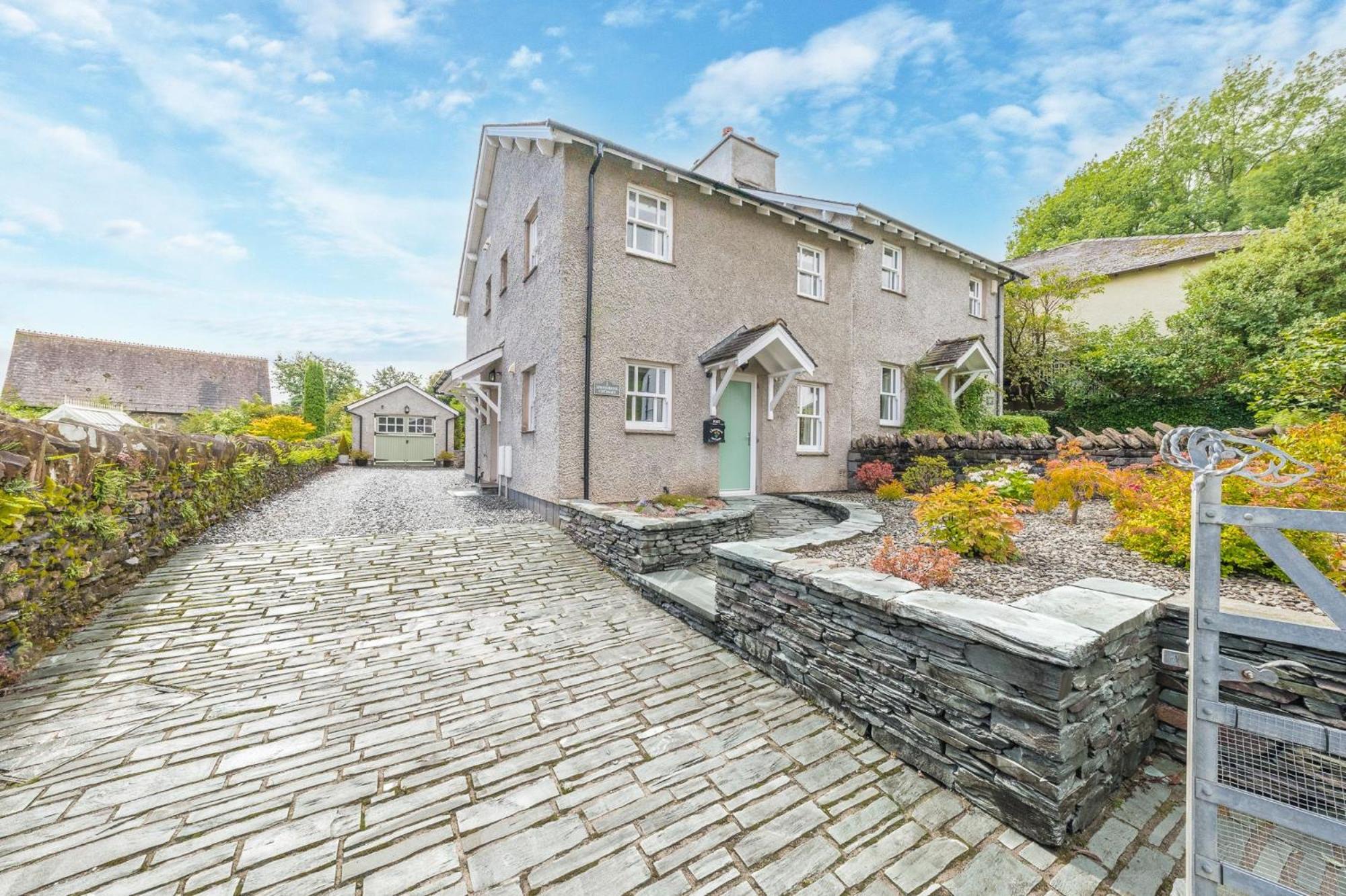 Springbank Cottage, luxury Lake District cottage in Coniston