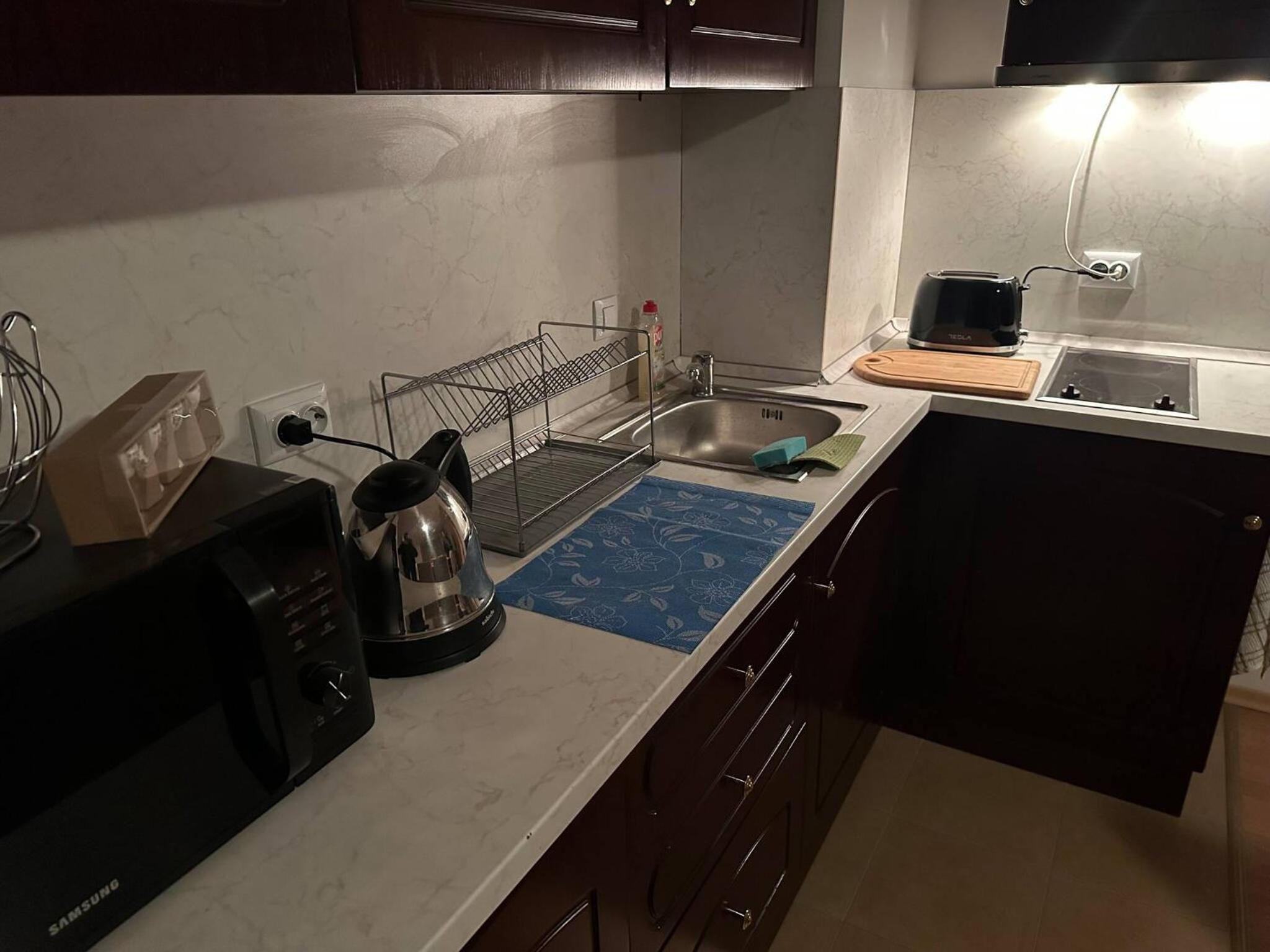 2BR Mountain View Apartment - Washer, 300mbps WIFI, Aircon