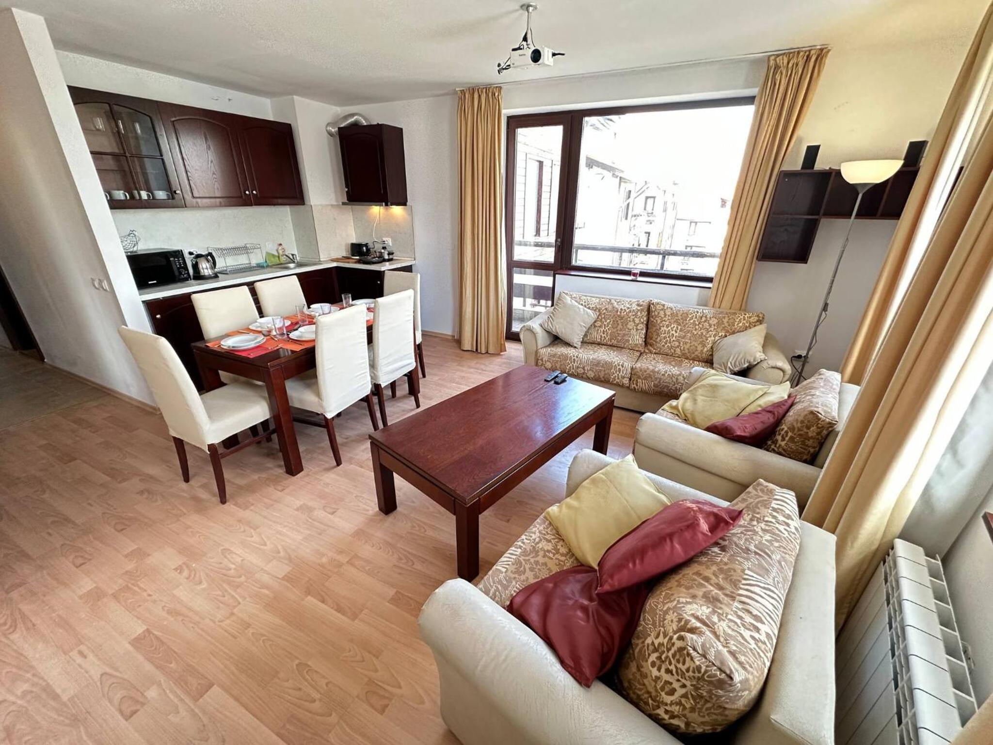 2BR Mountain View Apartment - Washer, 300mbps WIFI, Aircon