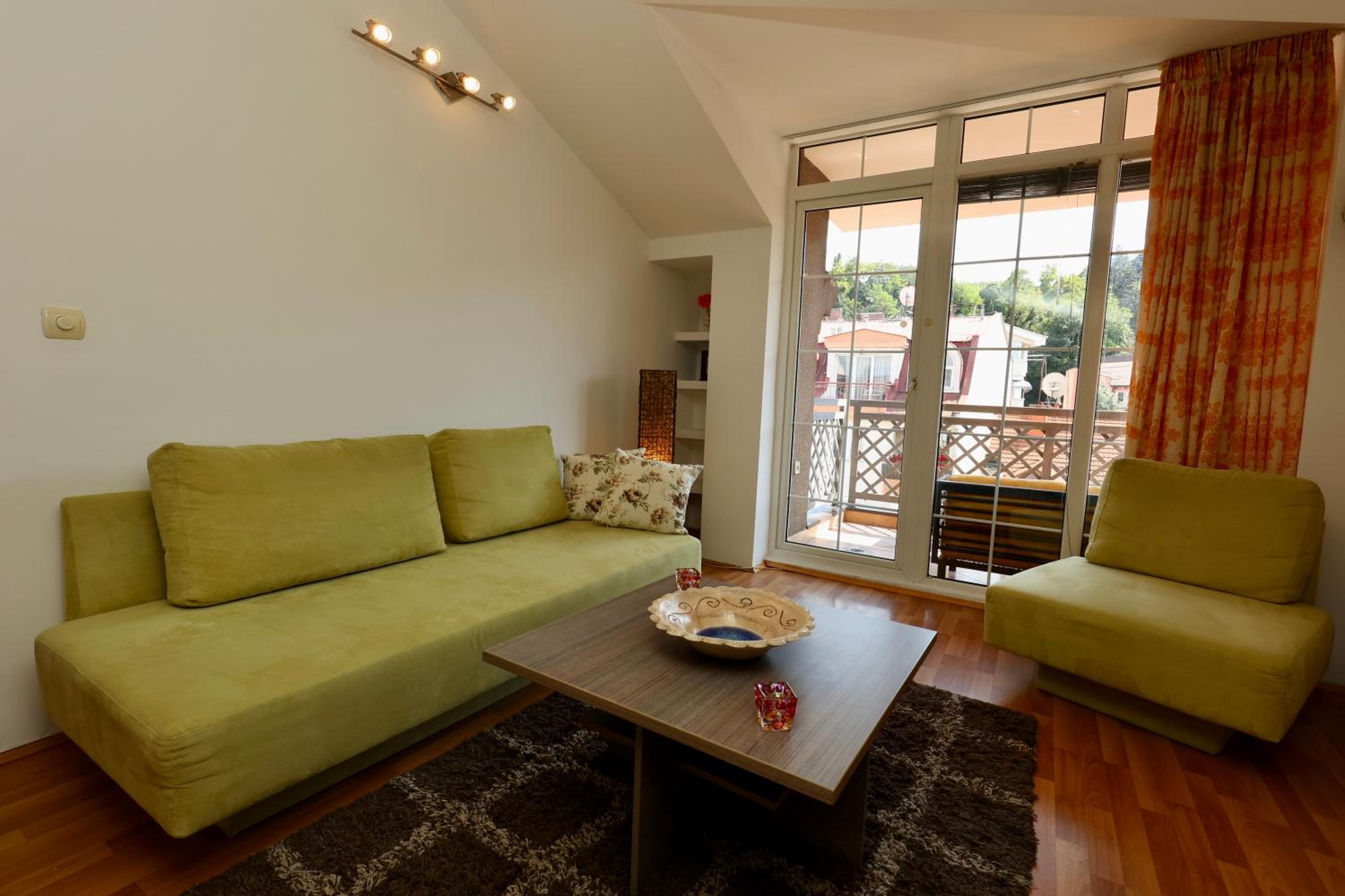 Butterfly Apartment Skopje view 3