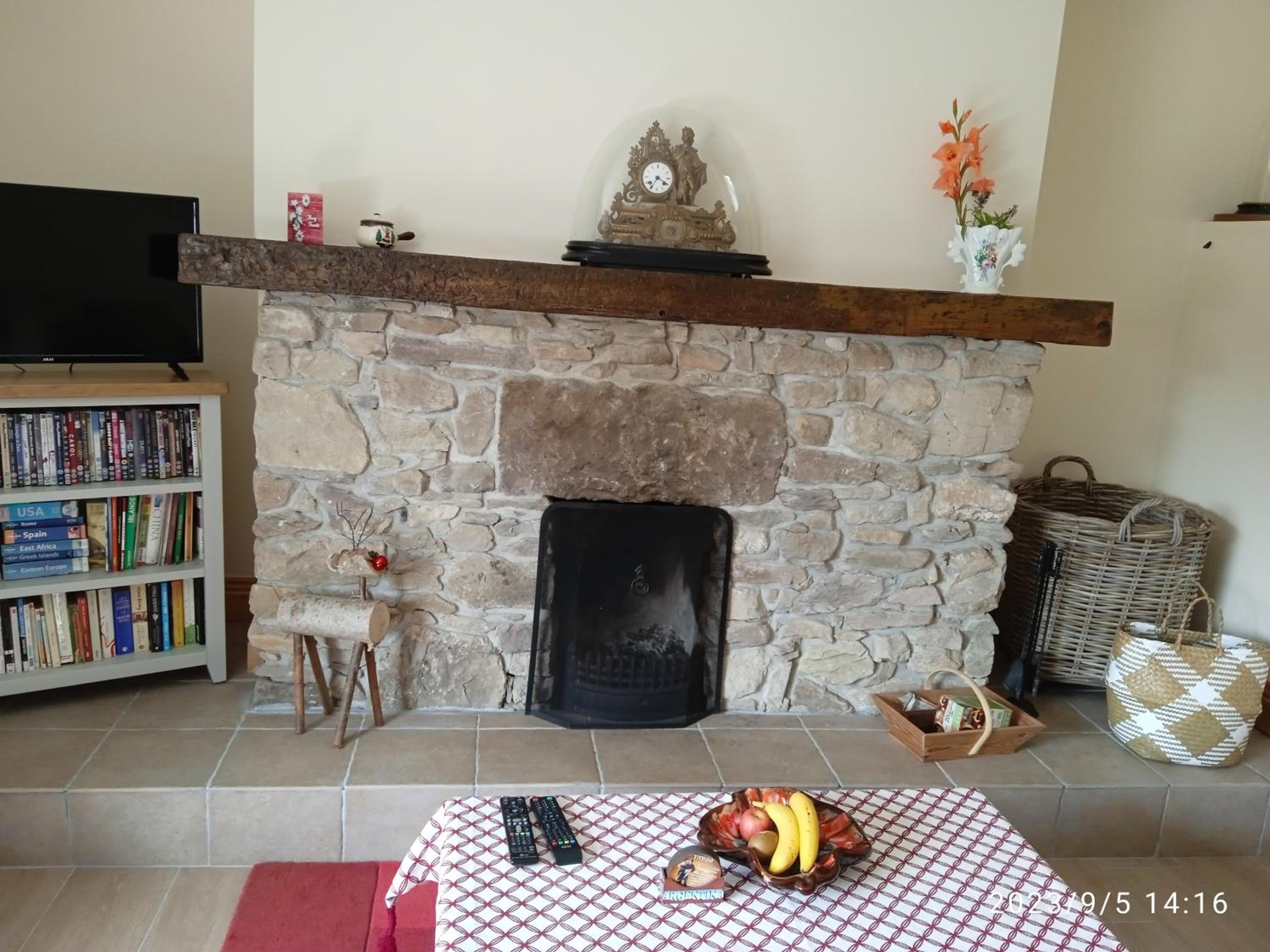 Nire Valley Cottage