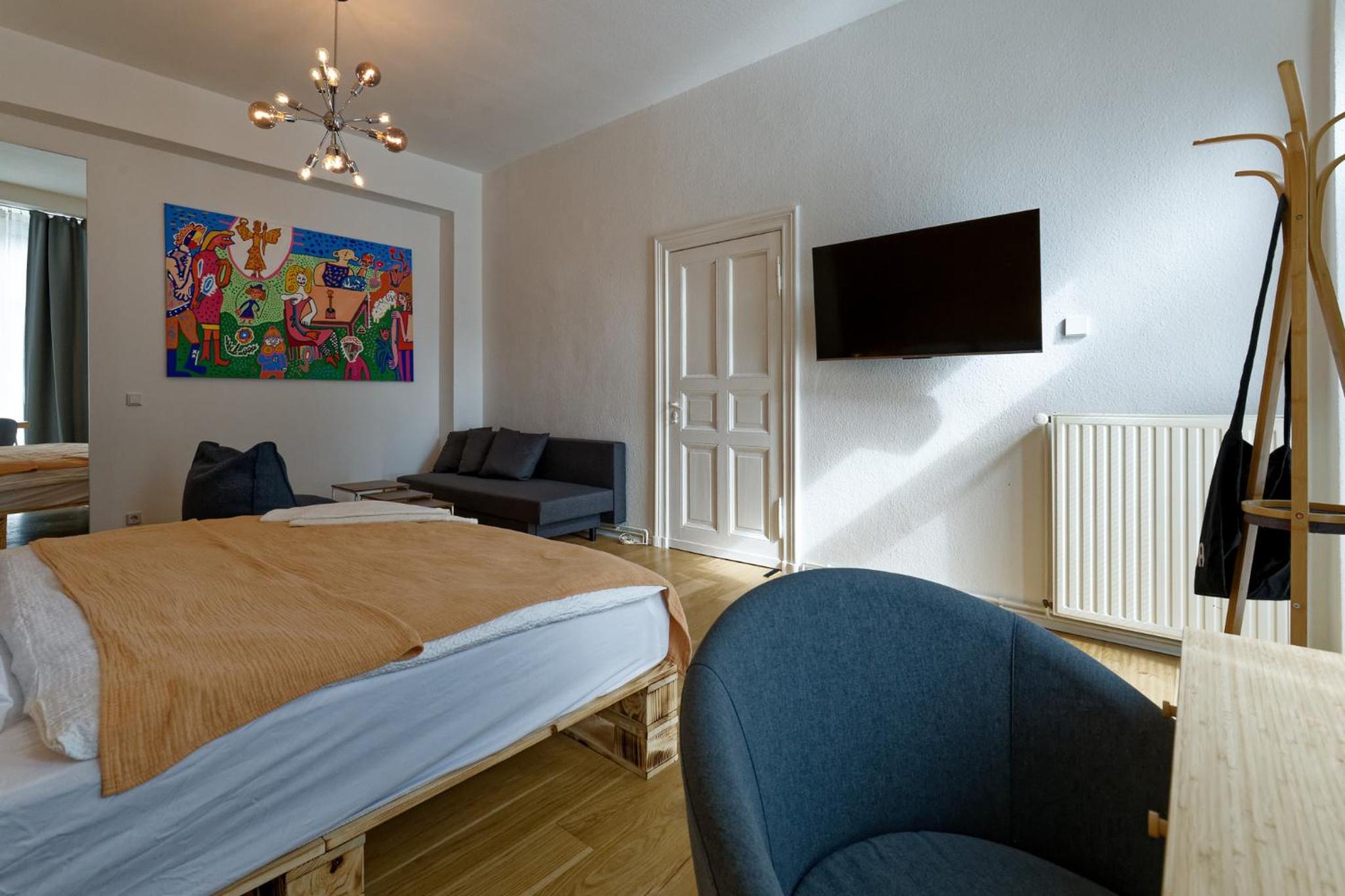 Apartment near Warschauer Platz and Spree river